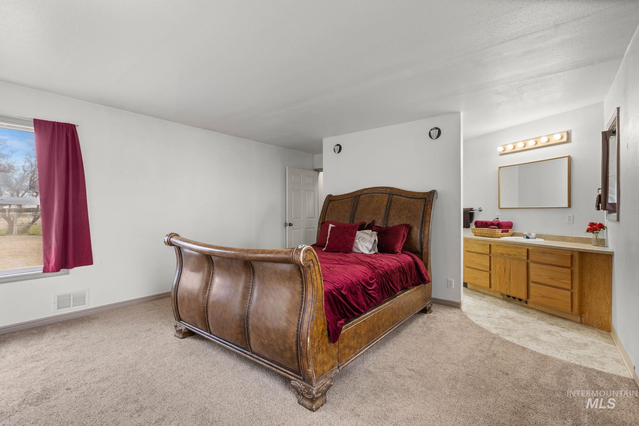 26433 Riverview Rd, Wilder, Idaho 83676, 4 Bedrooms, 3 Bathrooms, Residential For Sale, Price $525,000, 98971154