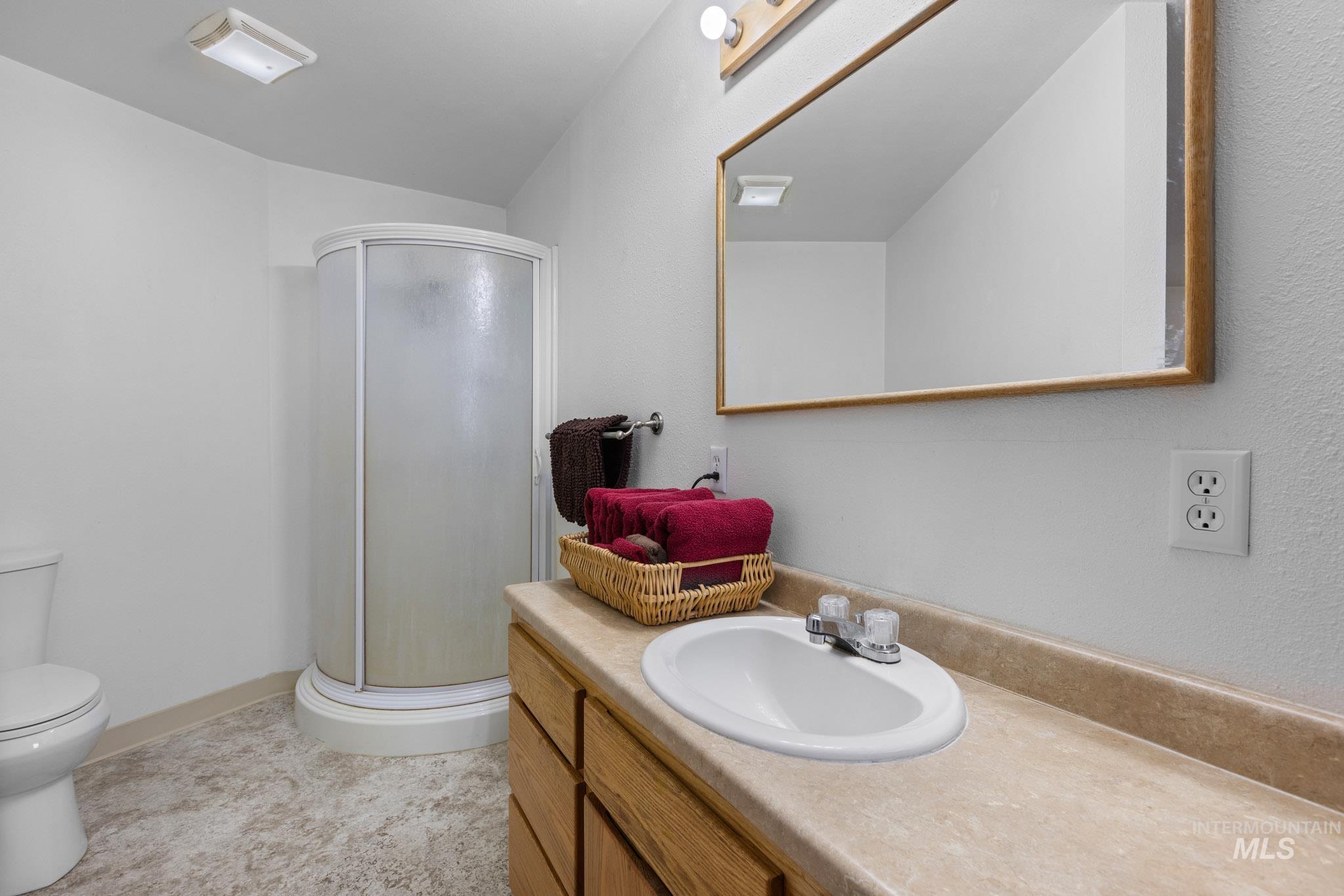 26433 Riverview Rd, Wilder, Idaho 83676, 4 Bedrooms, 3 Bathrooms, Residential For Sale, Price $525,000, 98971154