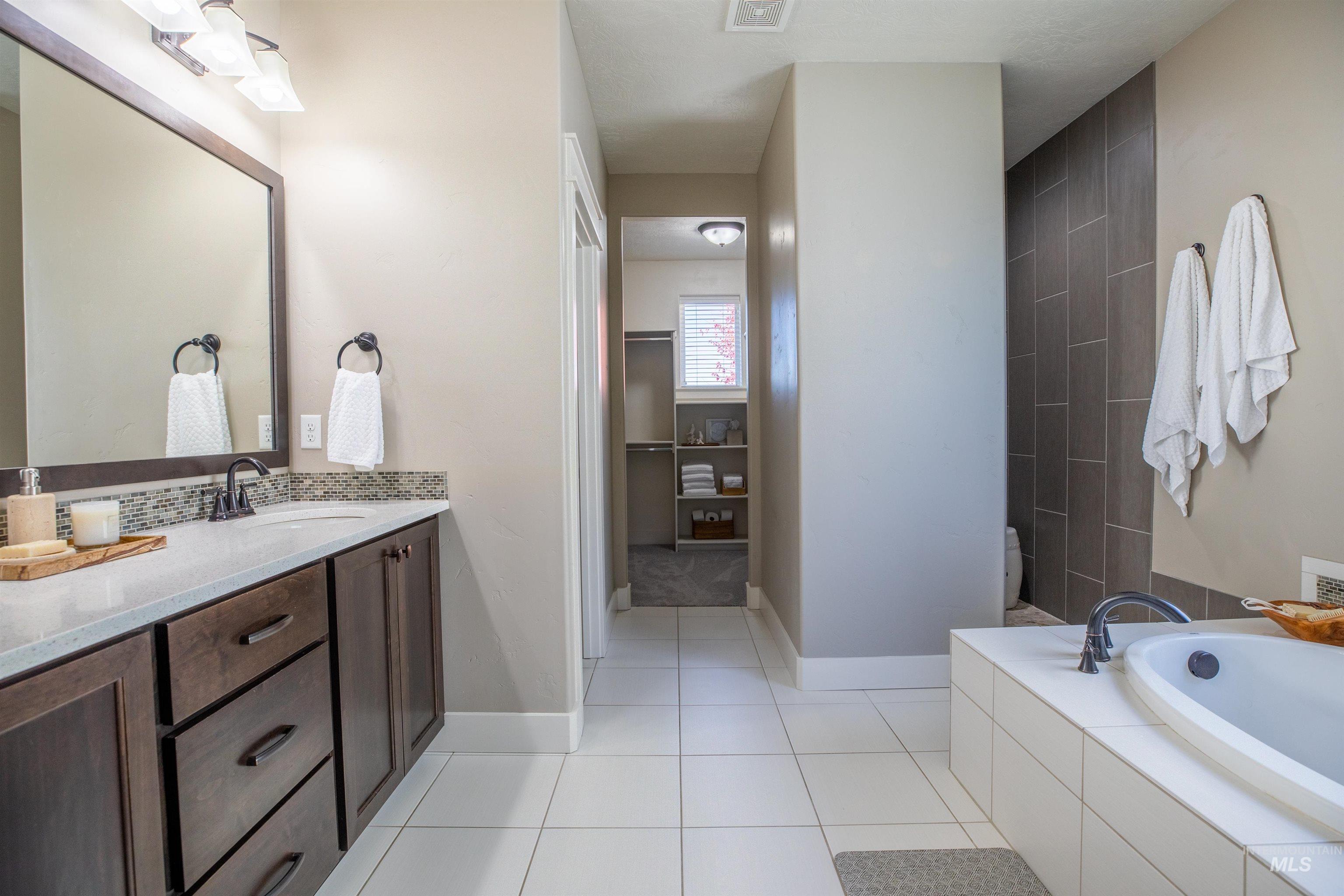 4333 S Burgo Way, Meridian, Idaho 83642-9344, 4 Bedrooms, 2.5 Bathrooms, Residential For Sale, Price $609,900, 98971163