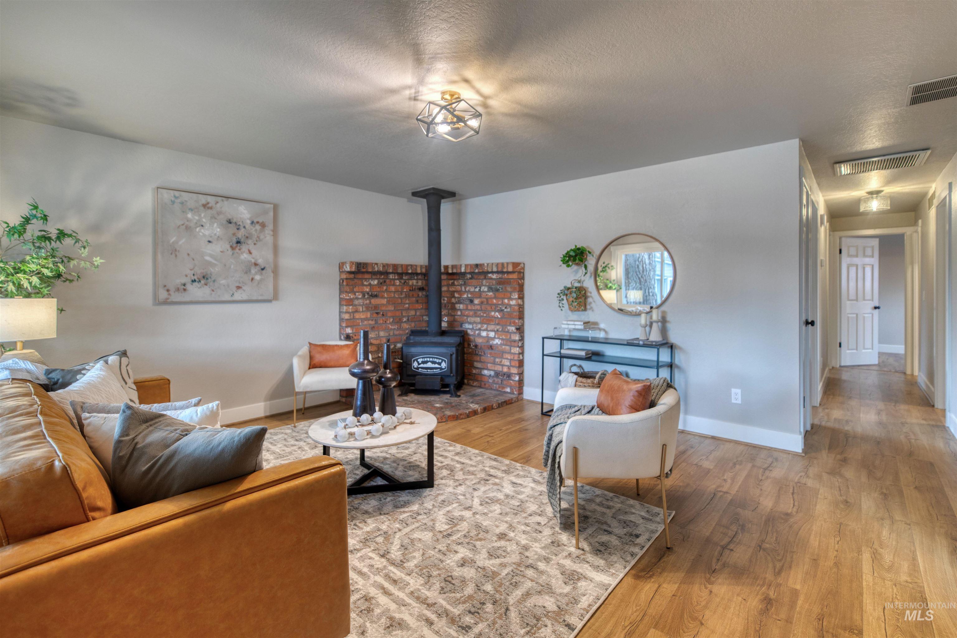 1188 W Albert St, Boise, Idaho 83706, 3 Bedrooms, 1 Bathroom, Residential For Sale, Price $464,900, 98971164