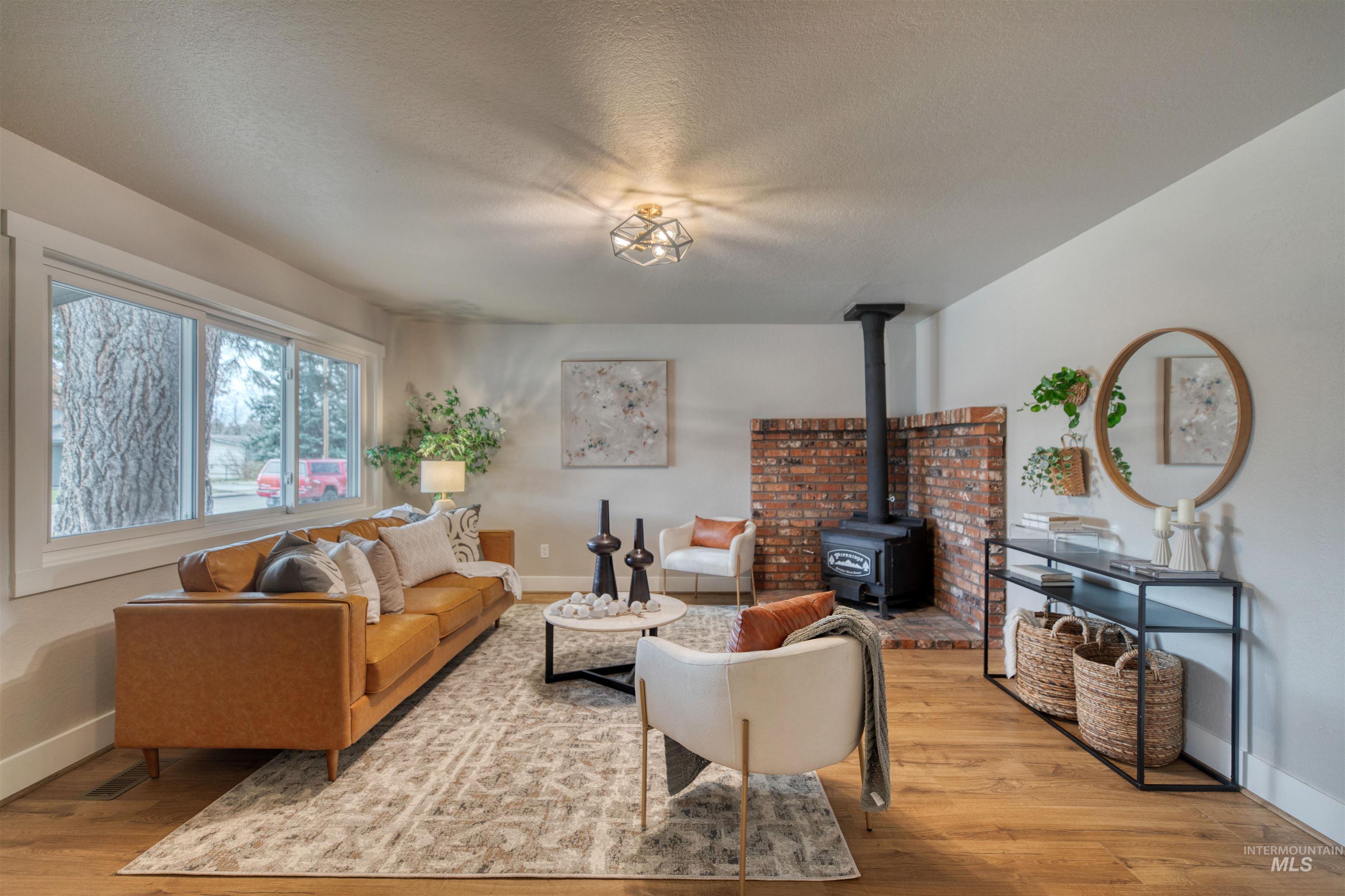 1188 W Albert St, Boise, Idaho 83706, 3 Bedrooms, 1 Bathroom, Residential For Sale, Price $464,900, 98971164