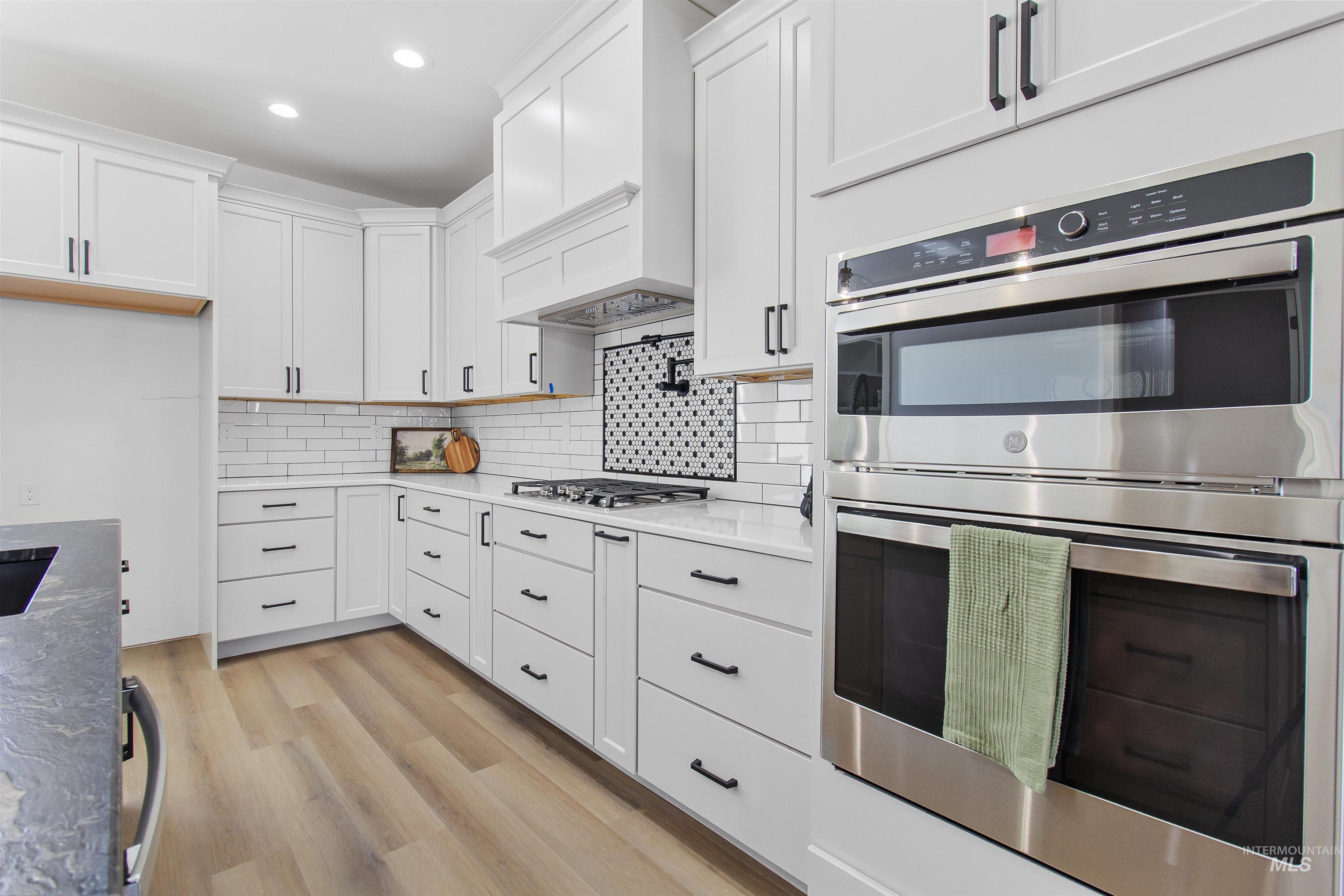 514 Full Moon Way, Twin Falls, Idaho 83301, 3 Bedrooms, 2.5 Bathrooms, Residential For Sale, Price $695,000, 98971168