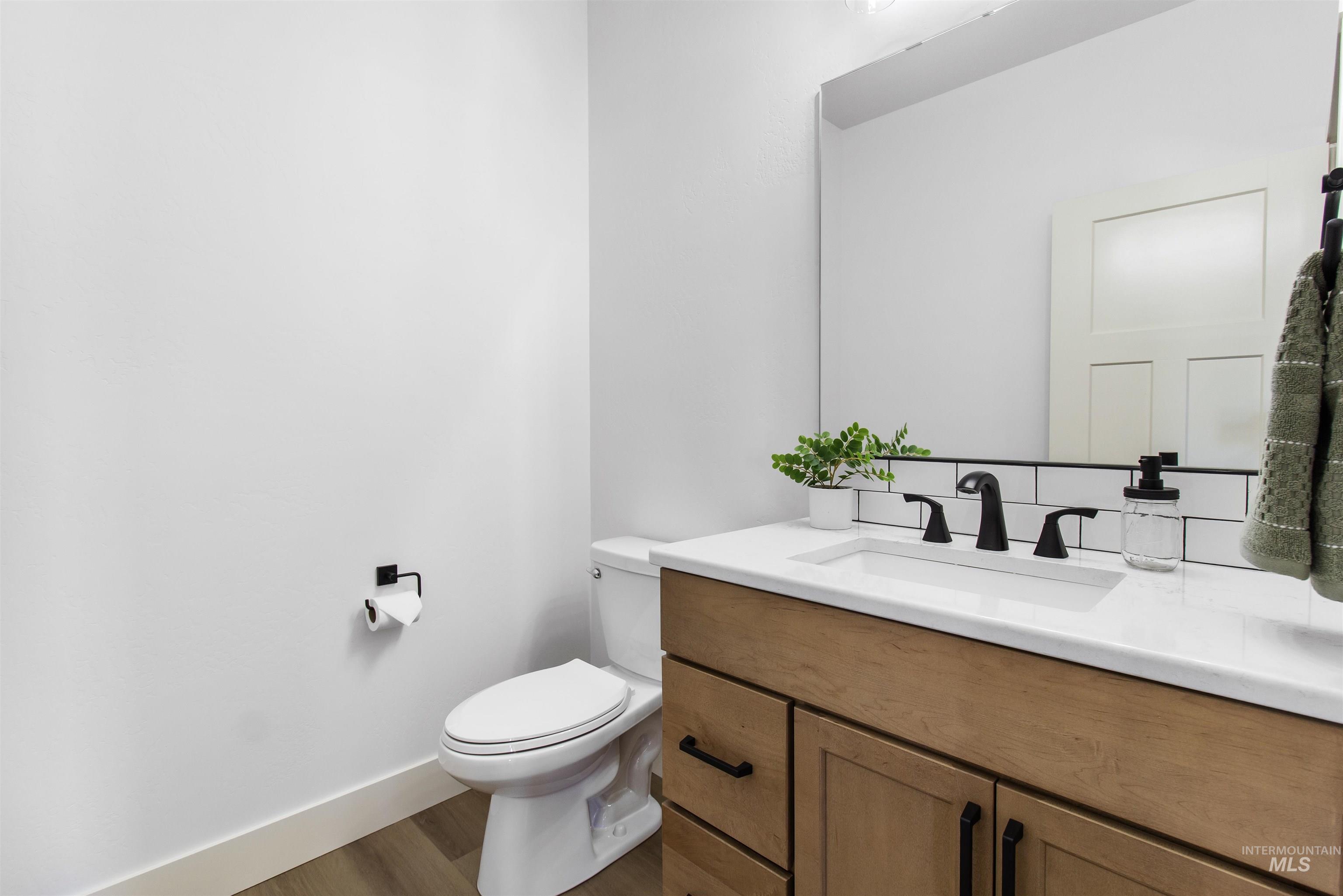 514 Full Moon Way, Twin Falls, Idaho 83301, 3 Bedrooms, 2.5 Bathrooms, Residential For Sale, Price $695,000, 98971168