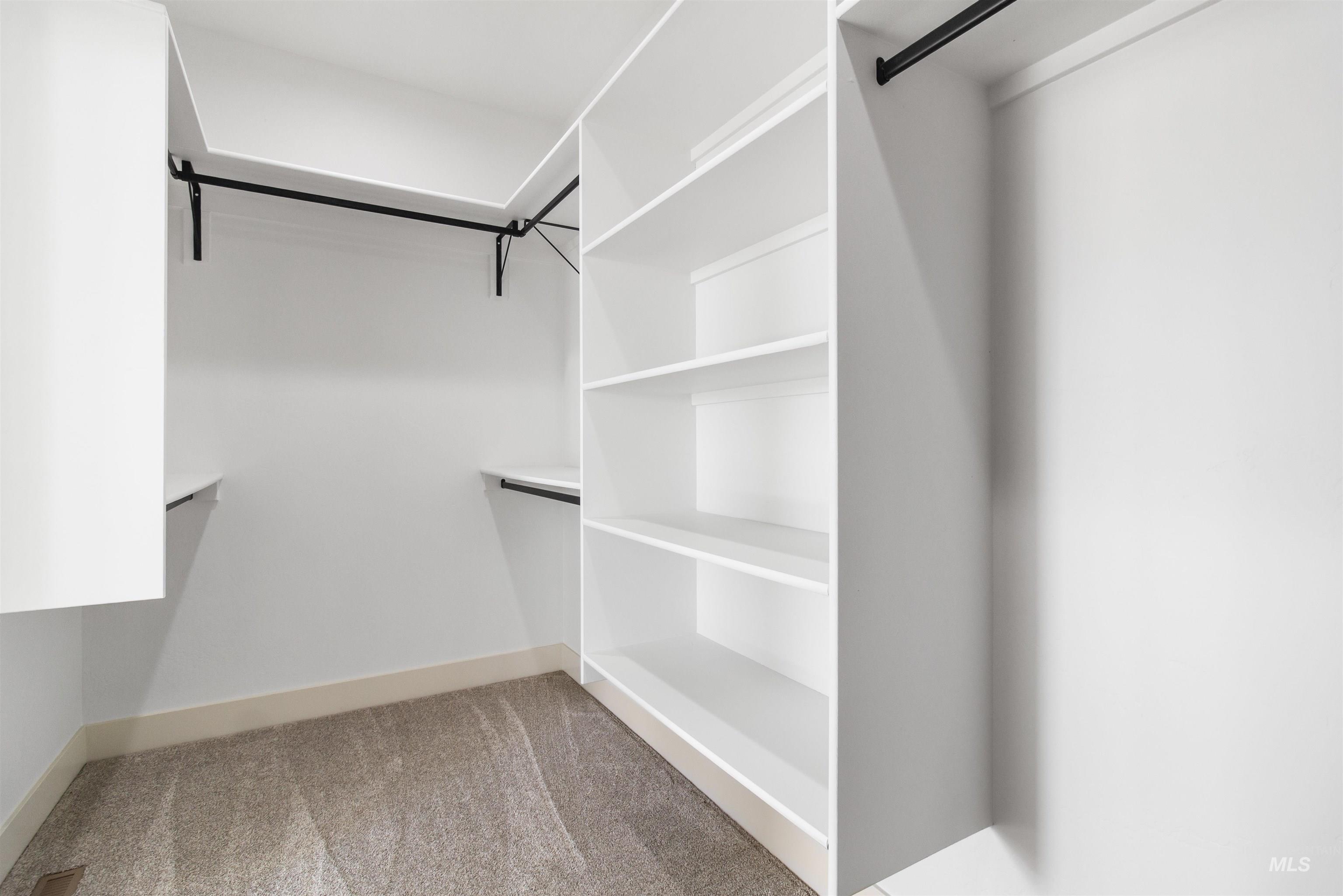 514 Full Moon Way, Twin Falls, Idaho 83301, 3 Bedrooms, 2.5 Bathrooms, Residential For Sale, Price $695,000, 98971168