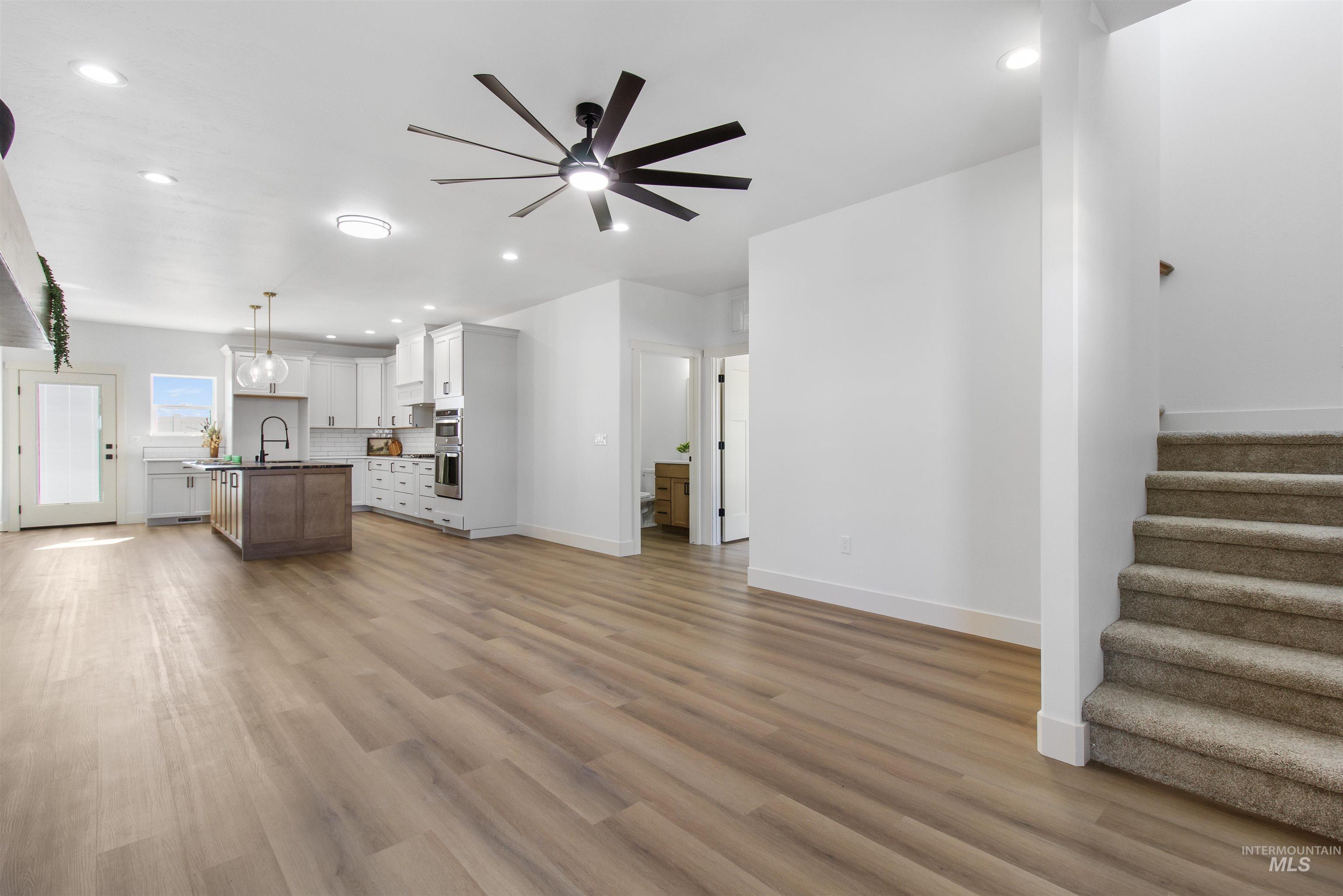 514 Full Moon Way, Twin Falls, Idaho 83301, 3 Bedrooms, 2.5 Bathrooms, Residential For Sale, Price $695,000, 98971168