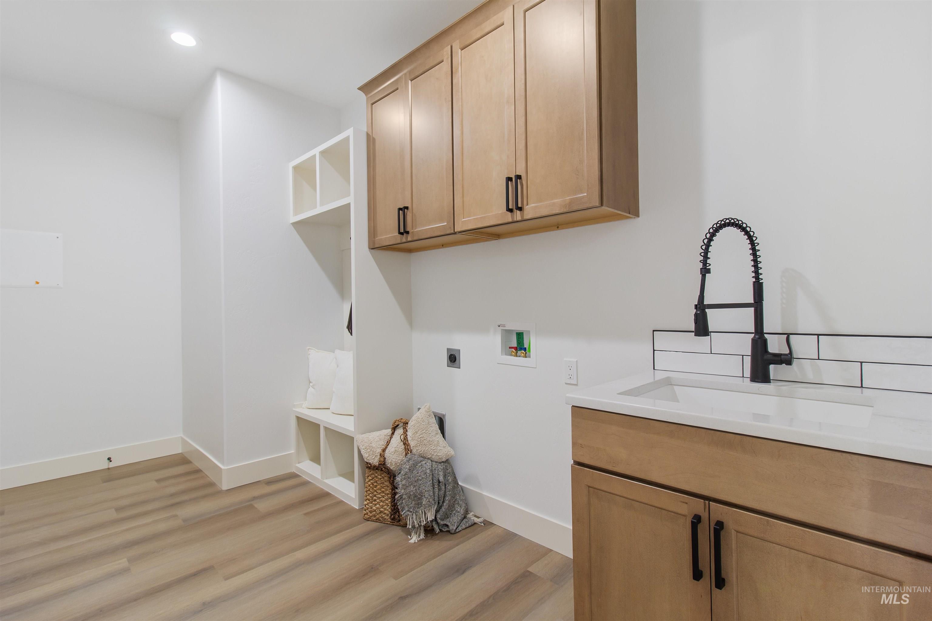 514 Full Moon Way, Twin Falls, Idaho 83301, 3 Bedrooms, 2.5 Bathrooms, Residential For Sale, Price $695,000, 98971168