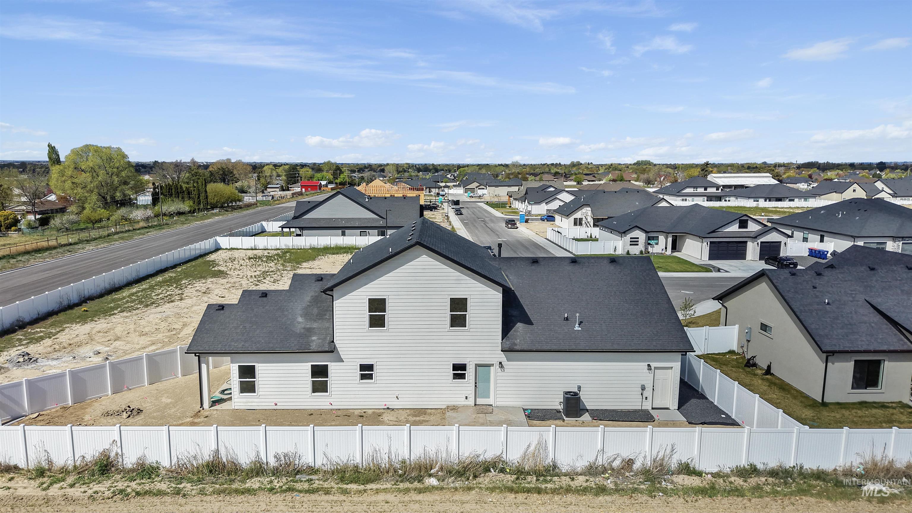 514 Full Moon Way, Twin Falls, Idaho 83301, 3 Bedrooms, 2.5 Bathrooms, Residential For Sale, Price $695,000, 98971168