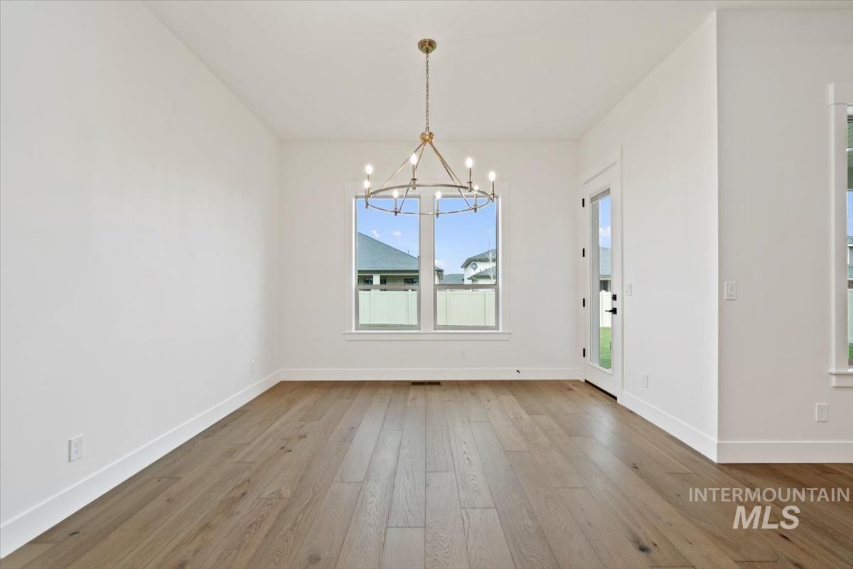 2107 E Blakehurst St, Kuna, Idaho 83634, 4 Bedrooms, 3.5 Bathrooms, Residential For Sale, Price $819,880,MLS 98971175