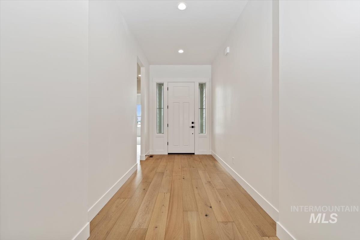 2107 E Blakehurst St, Kuna, Idaho 83634, 4 Bedrooms, 3.5 Bathrooms, Residential For Sale, Price $819,880,MLS 98971175