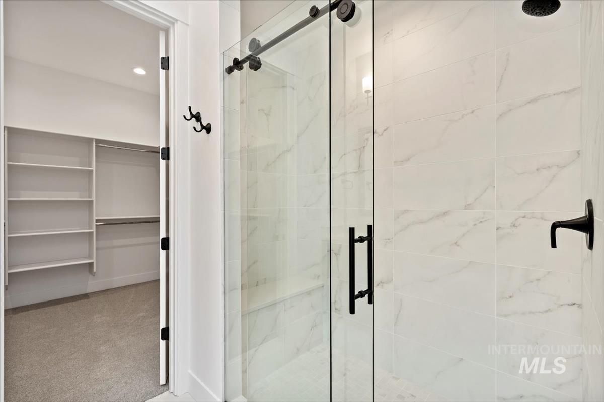 2107 E Blakehurst St, Kuna, Idaho 83634, 4 Bedrooms, 3.5 Bathrooms, Residential For Sale, Price $819,880,MLS 98971175