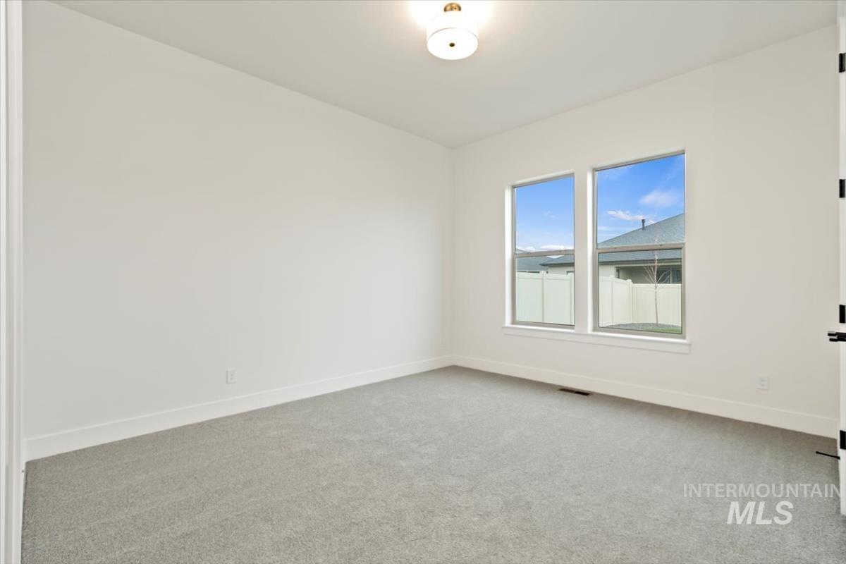 2107 E Blakehurst St, Kuna, Idaho 83634, 4 Bedrooms, 3.5 Bathrooms, Residential For Sale, Price $819,880,MLS 98971175