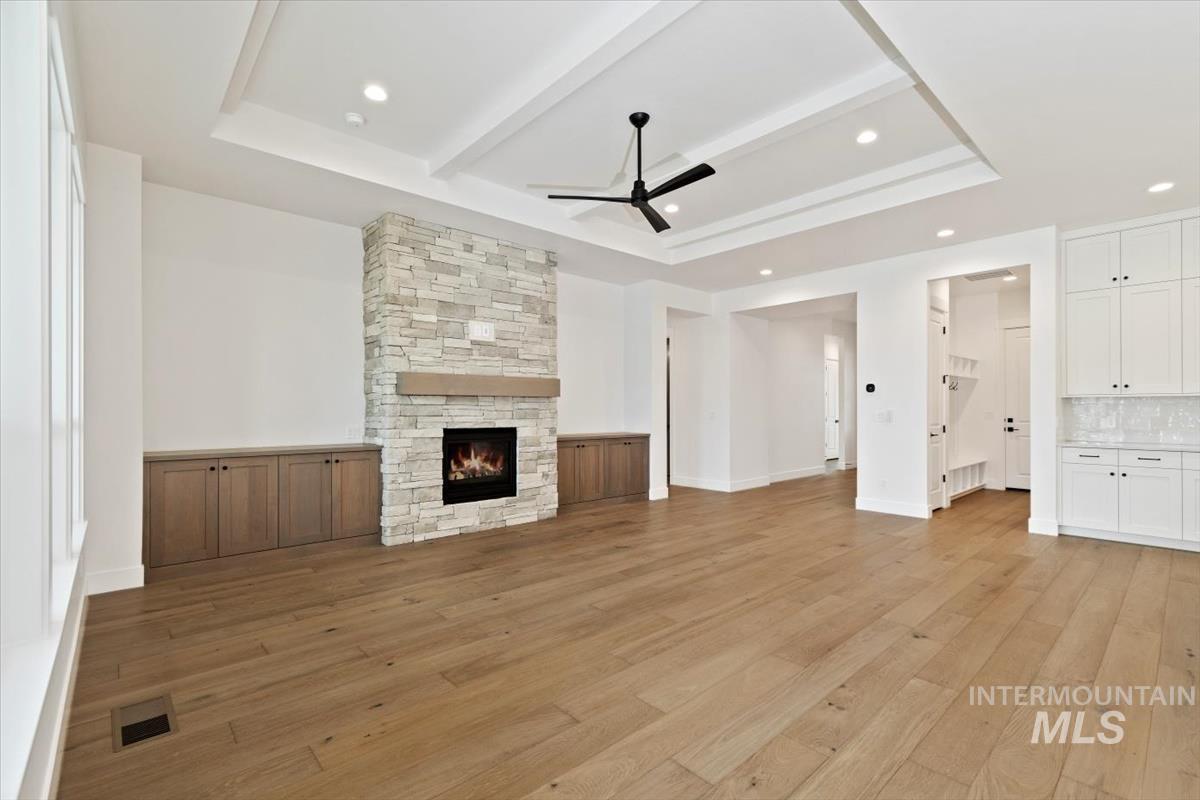 2107 E Blakehurst St, Kuna, Idaho 83634, 4 Bedrooms, 3.5 Bathrooms, Residential For Sale, Price $819,880,MLS 98971175