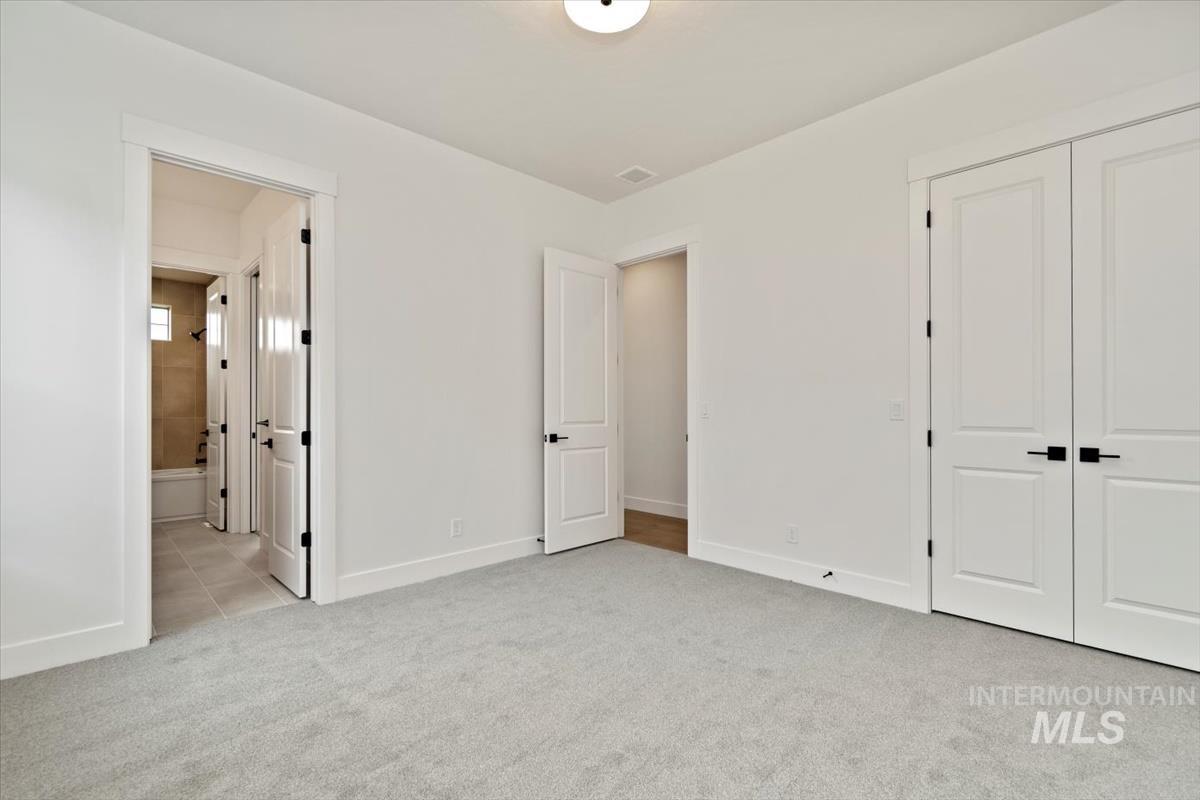 2107 E Blakehurst St, Kuna, Idaho 83634, 4 Bedrooms, 3.5 Bathrooms, Residential For Sale, Price $819,880,MLS 98971175