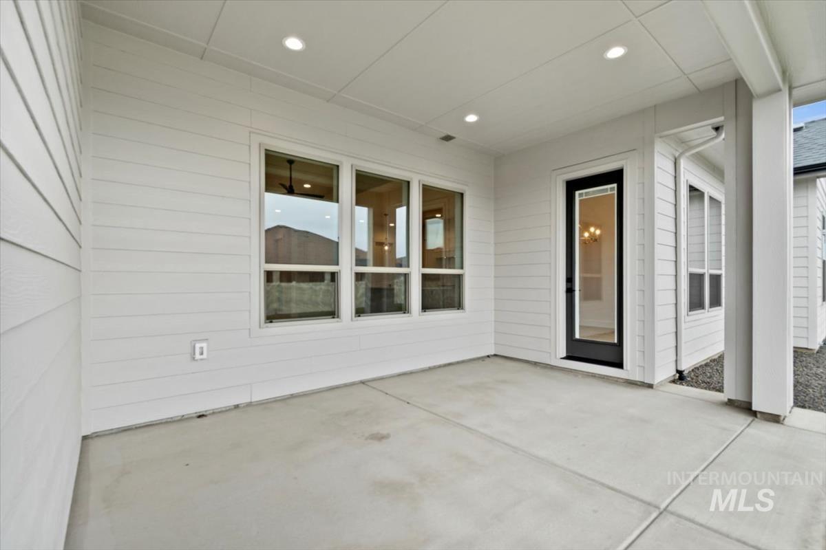 2107 E Blakehurst St, Kuna, Idaho 83634, 4 Bedrooms, 3.5 Bathrooms, Residential For Sale, Price $819,880,MLS 98971175