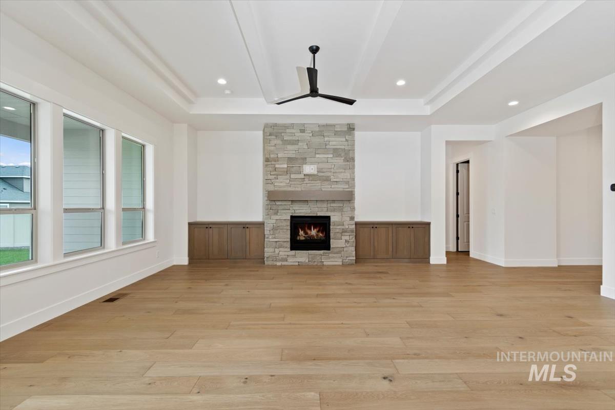 2107 E Blakehurst St, Kuna, Idaho 83634, 4 Bedrooms, 3.5 Bathrooms, Residential For Sale, Price $819,880,MLS 98971175