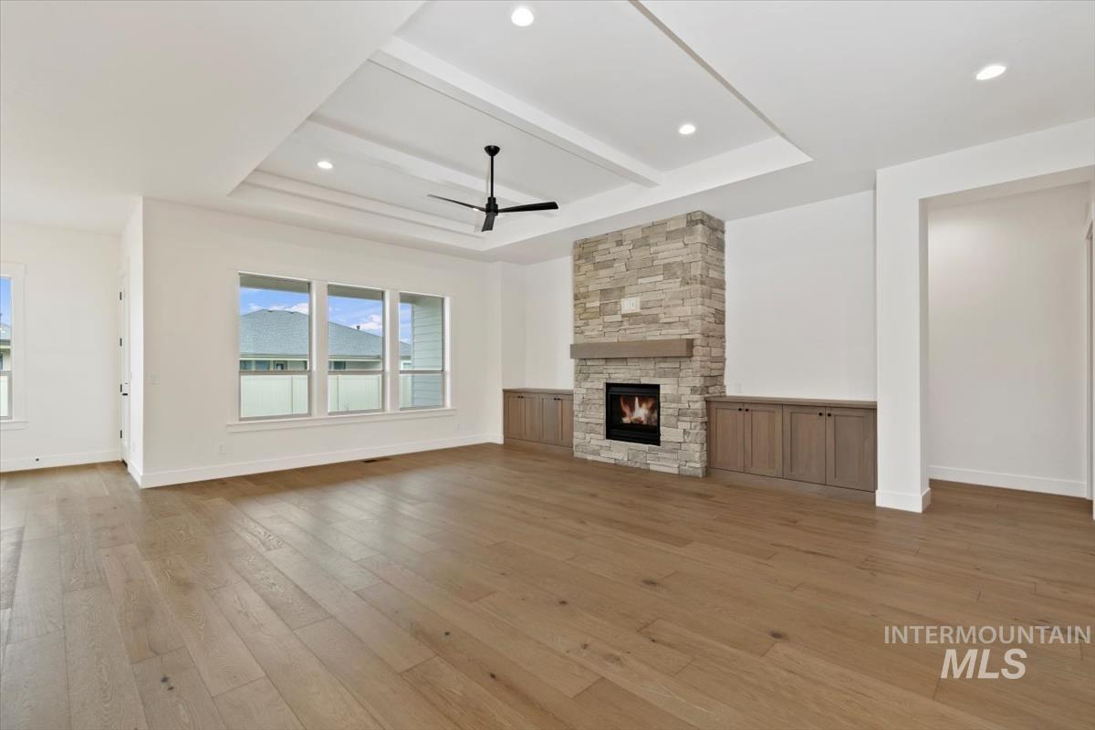 2107 E Blakehurst St, Kuna, Idaho 83634, 4 Bedrooms, 3.5 Bathrooms, Residential For Sale, Price $819,880,MLS 98971175