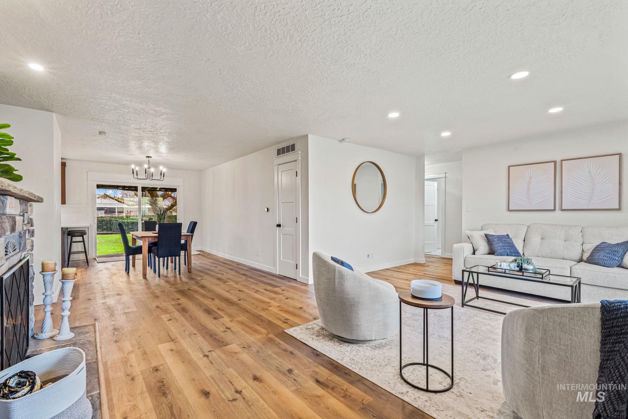 1715 S 10th Ave, Caldwell, Idaho 83605, 3 Bedrooms, 2 Bathrooms, Residential For Sale, Price $449,990, 98971177