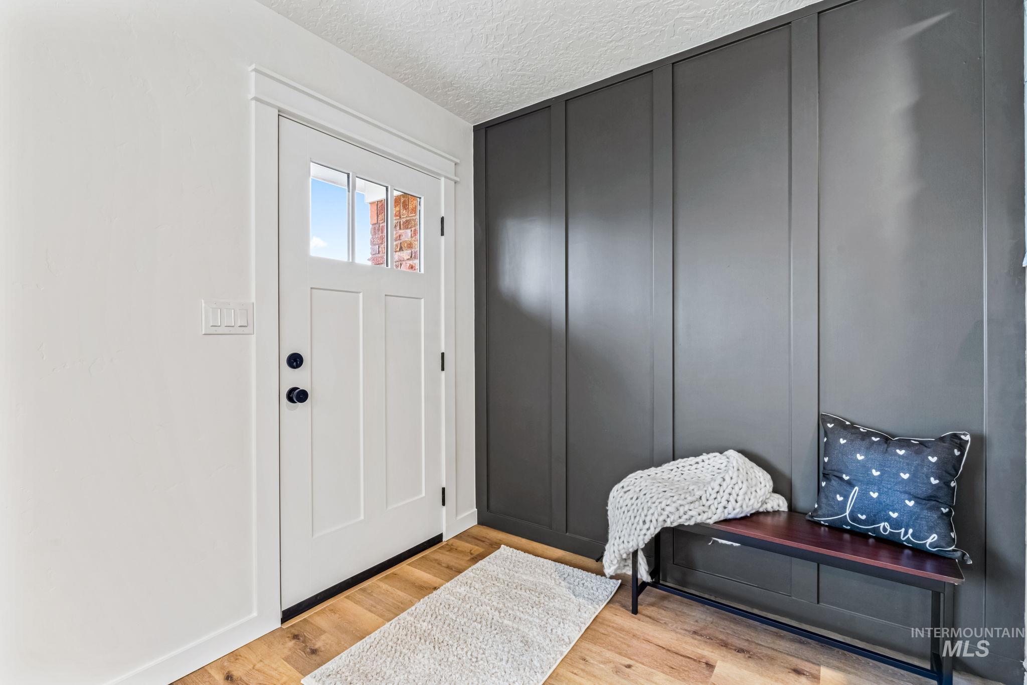 1715 S 10th Ave, Caldwell, Idaho 83605, 3 Bedrooms, 2 Bathrooms, Residential For Sale, Price $449,990, 98971177