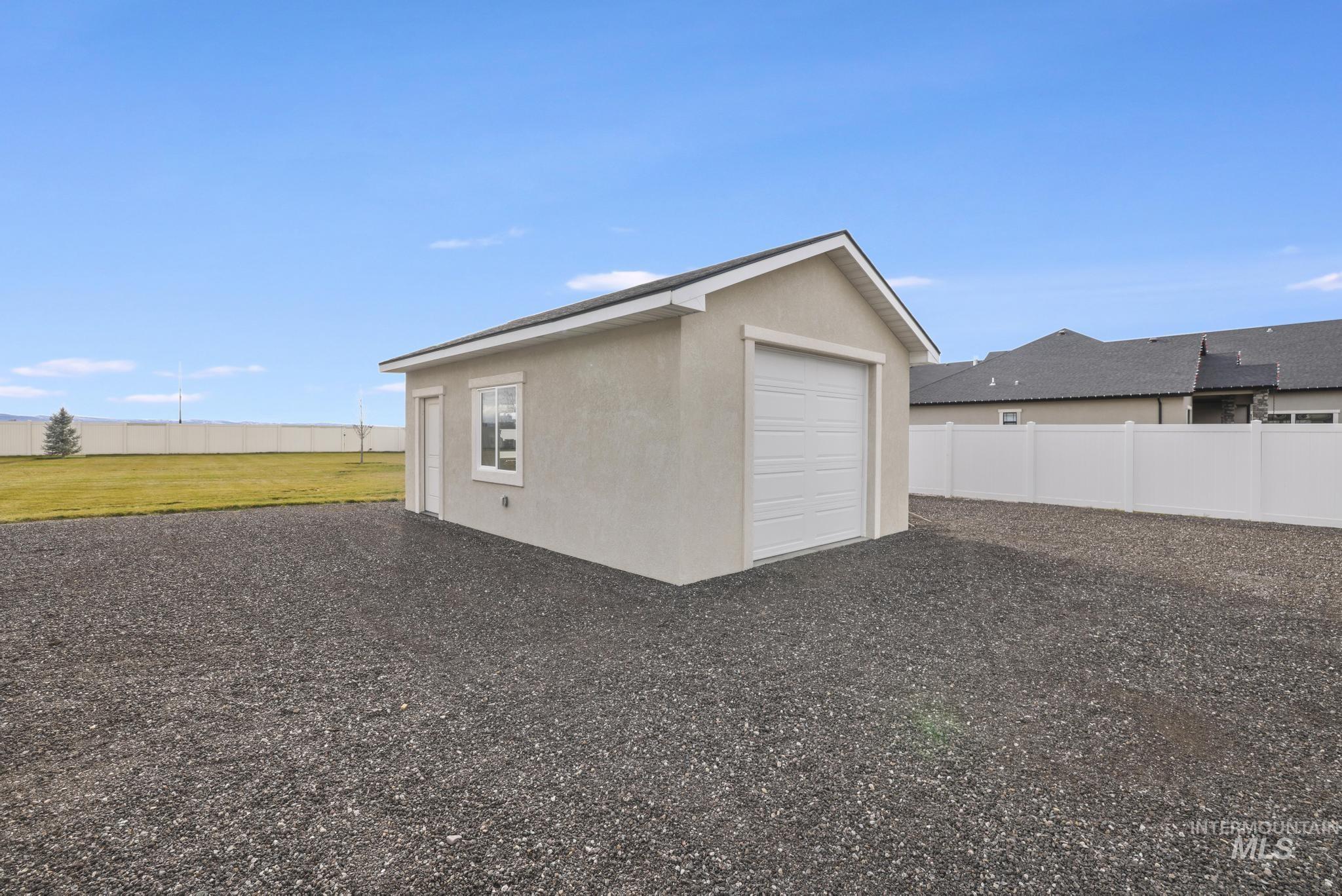 3319 E 3818 N, Kimberly, Idaho 83341-5337, 4 Bedrooms, 3 Bathrooms, Residential For Sale, Price $780,000, 98971180