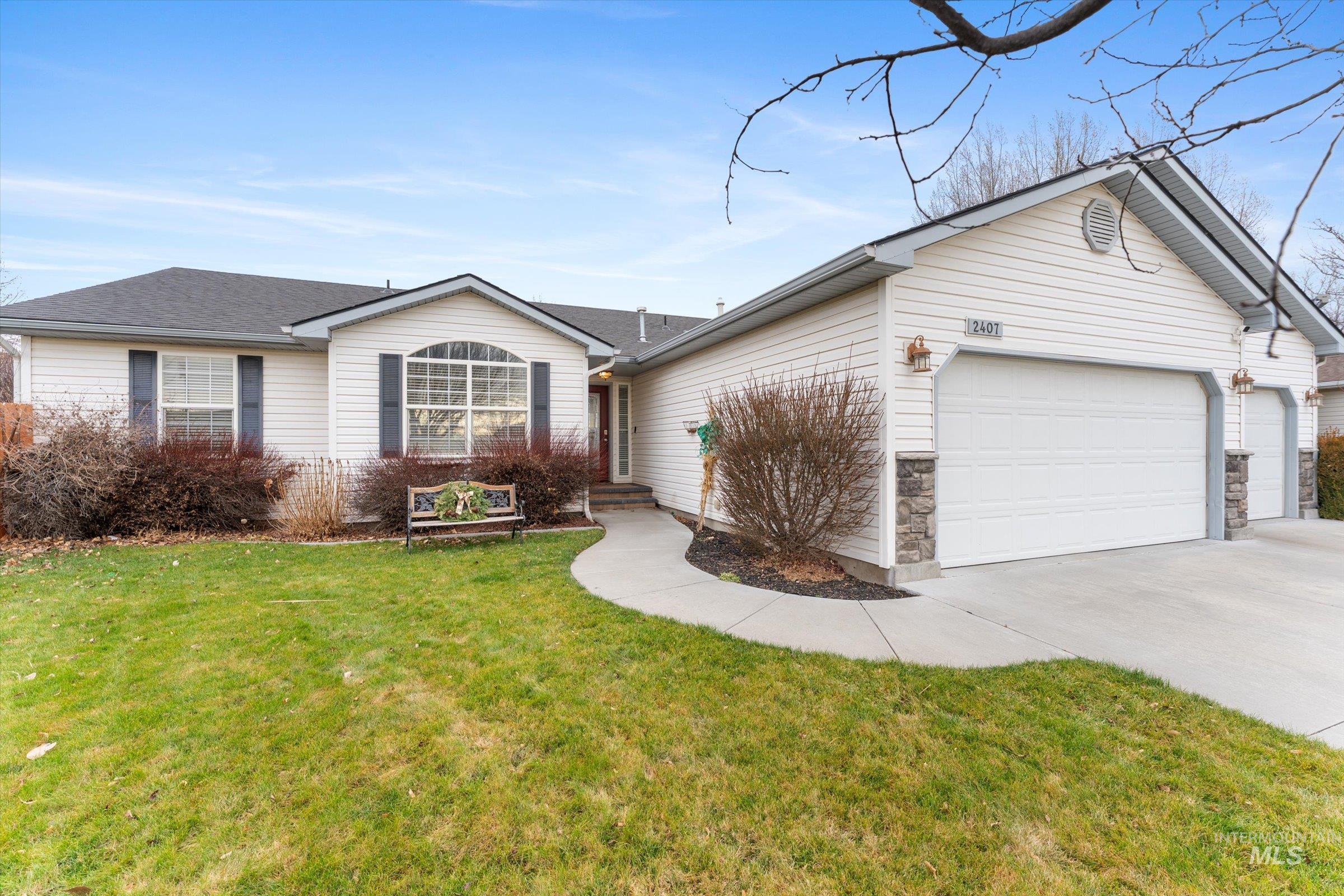 2407 Stormy Mountain Pl, Mountain Home, Idaho 83647, 3 Bedrooms, 2 Bathrooms, Residential For Sale, Price $410,000, 98971183