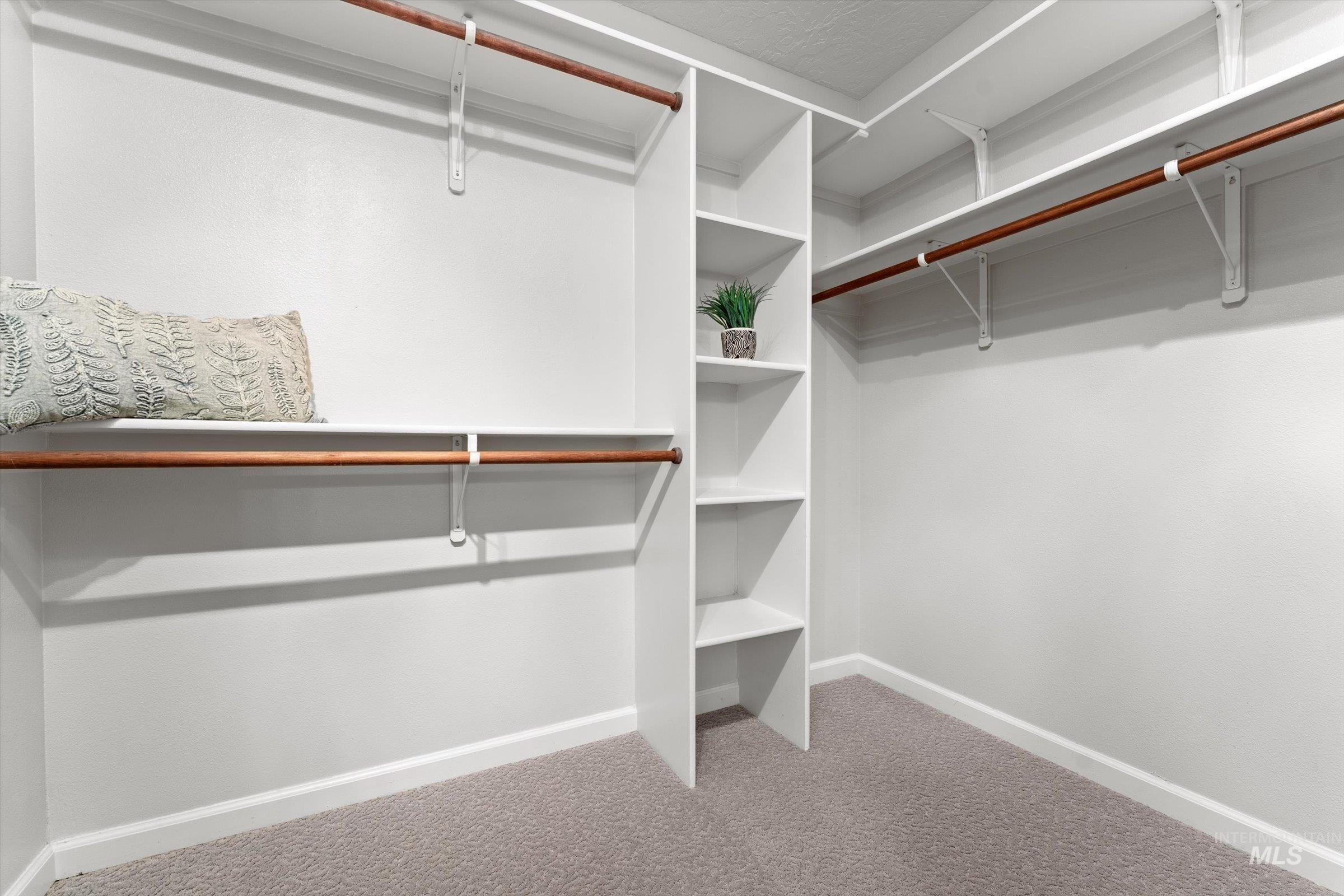 2407 Stormy Mountain Pl, Mountain Home, Idaho 83647, 3 Bedrooms, 2 Bathrooms, Residential For Sale, Price $410,000, 98971183