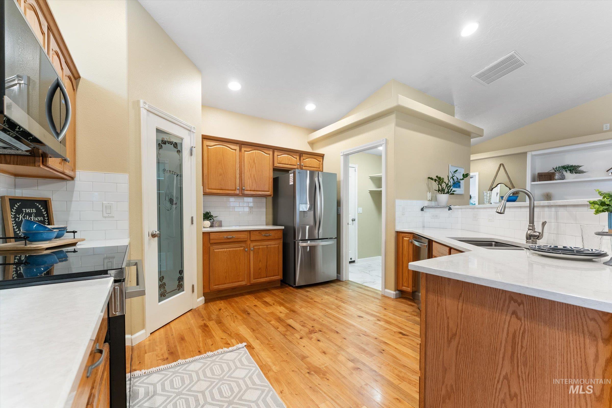 2407 Stormy Mountain Pl, Mountain Home, Idaho 83647, 3 Bedrooms, 2 Bathrooms, Residential For Sale, Price $410,000, 98971183