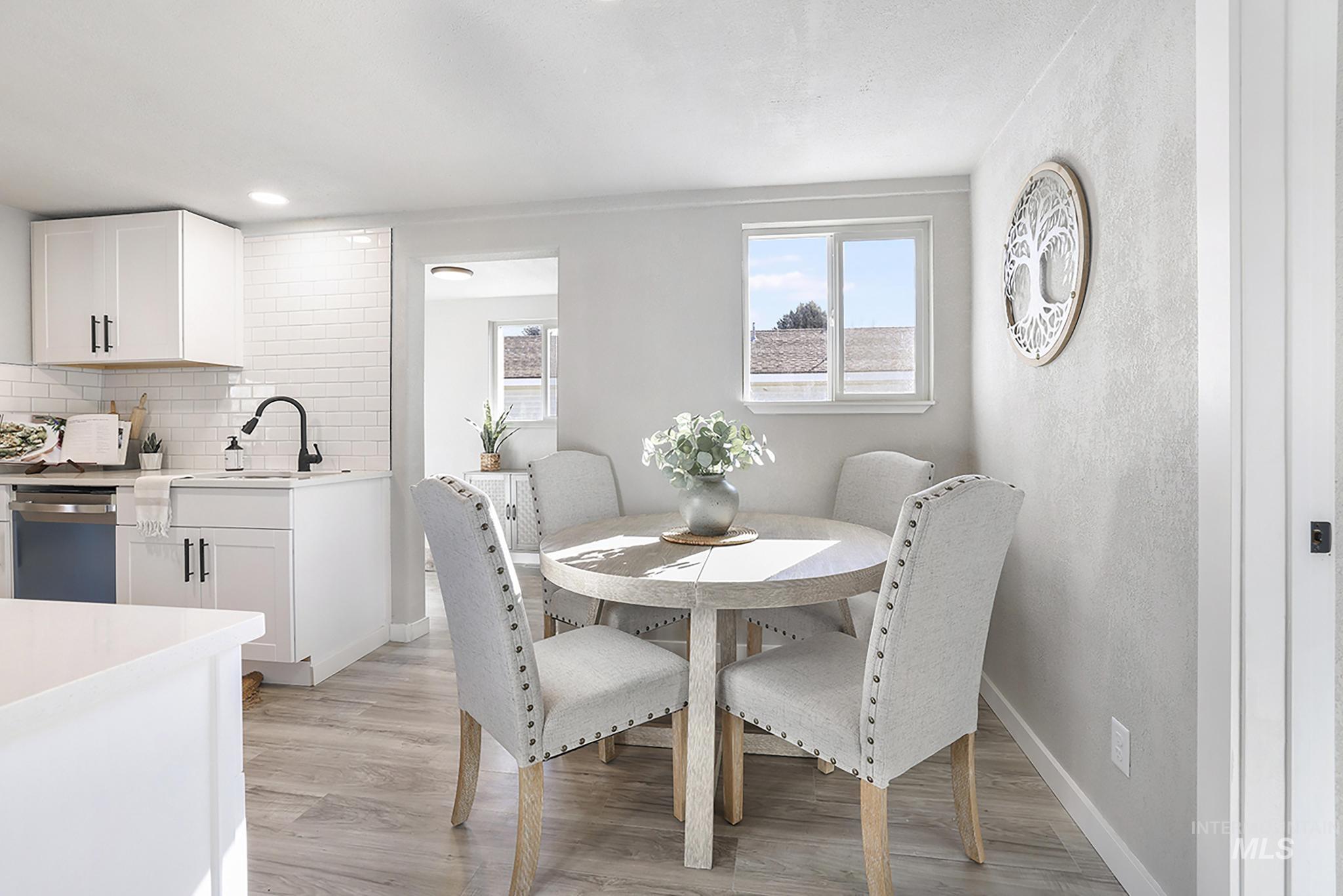 1033 Nevada St, Gooding, Idaho 83330, 3 Bedrooms, 1 Bathroom, Residential For Sale, Price $259,900,MLS 98971184