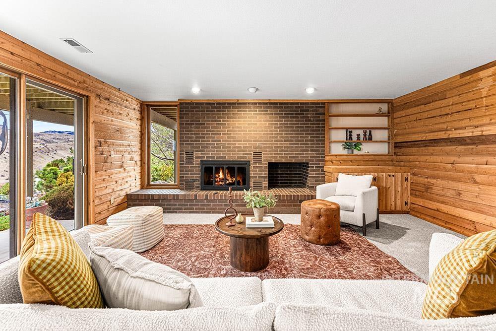 1062 E Harcourt Dr, Boise, Idaho 83702, 5 Bedrooms, 3.5 Bathrooms, Residential For Sale, Price $1,299,900, 98971186