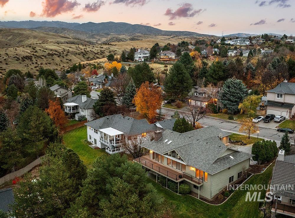 1062 E Harcourt Dr, Boise, Idaho 83702, 5 Bedrooms, 3.5 Bathrooms, Residential For Sale, Price $1,299,900, 98971186