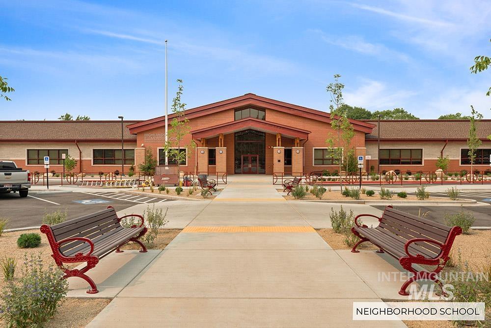 1062 E Harcourt Dr, Boise, Idaho 83702, 5 Bedrooms, 3.5 Bathrooms, Residential For Sale, Price $1,299,900, 98971186