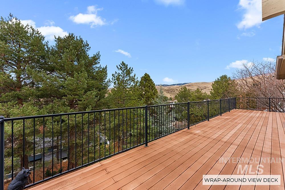 1062 E Harcourt Dr, Boise, Idaho 83702, 5 Bedrooms, 3.5 Bathrooms, Residential For Sale, Price $1,299,900, 98971186