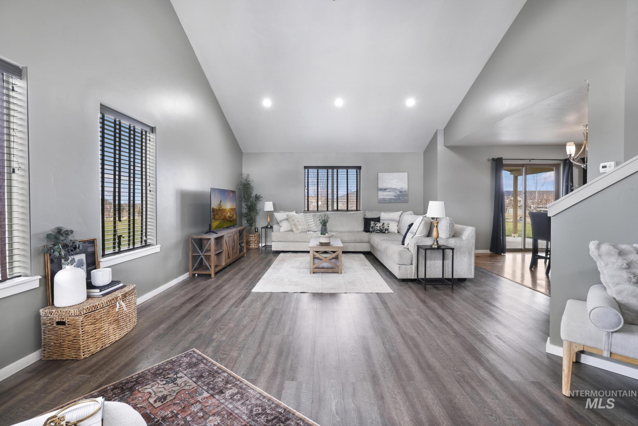 3704 E 3770 N, Kimberly, Idaho 83341, 3 Bedrooms, 2.5 Bathrooms, Residential For Sale, Price $475,000, 98971192