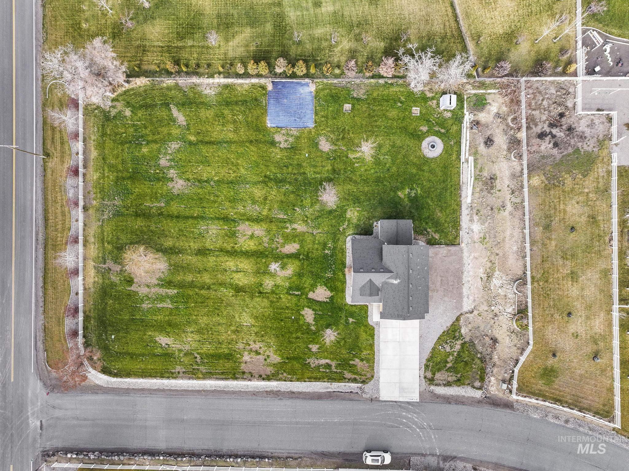 3704 E 3770 N, Kimberly, Idaho 83341, 3 Bedrooms, 2.5 Bathrooms, Residential For Sale, Price $475,000, 98971192