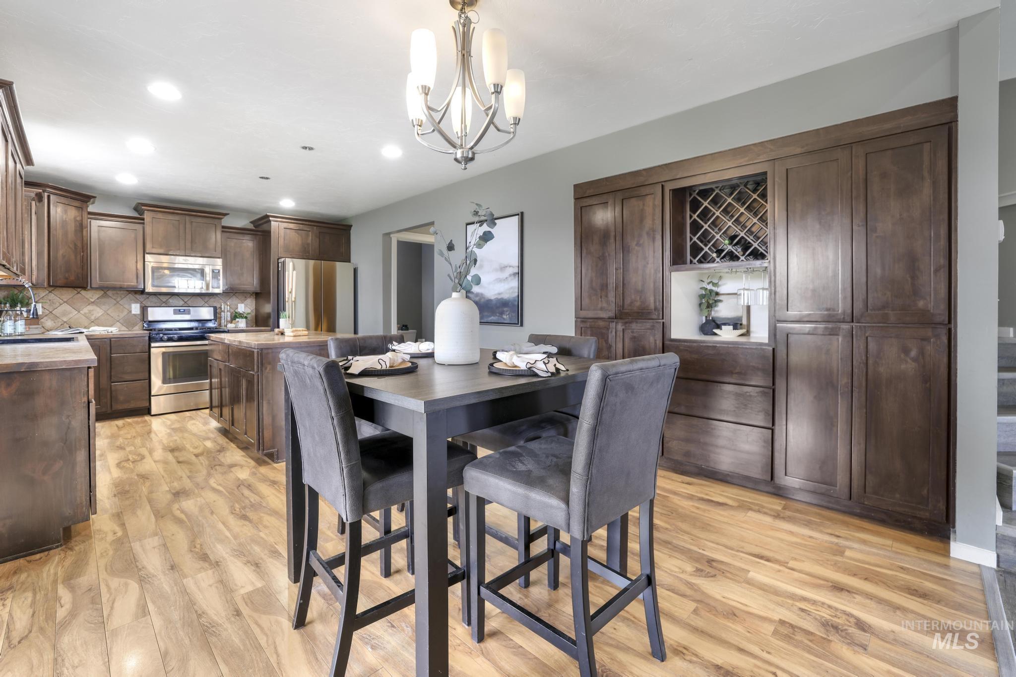 3704 E 3770 N, Kimberly, Idaho 83341, 3 Bedrooms, 2.5 Bathrooms, Residential For Sale, Price $475,000, 98971192