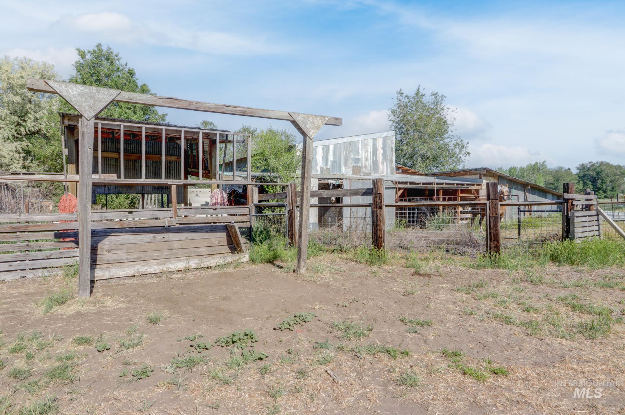 12230 Highway 95, Payette, Idaho 83661, 3 Bedrooms, 2 Bathrooms, Residential For Sale, Price $245,000, 98971197