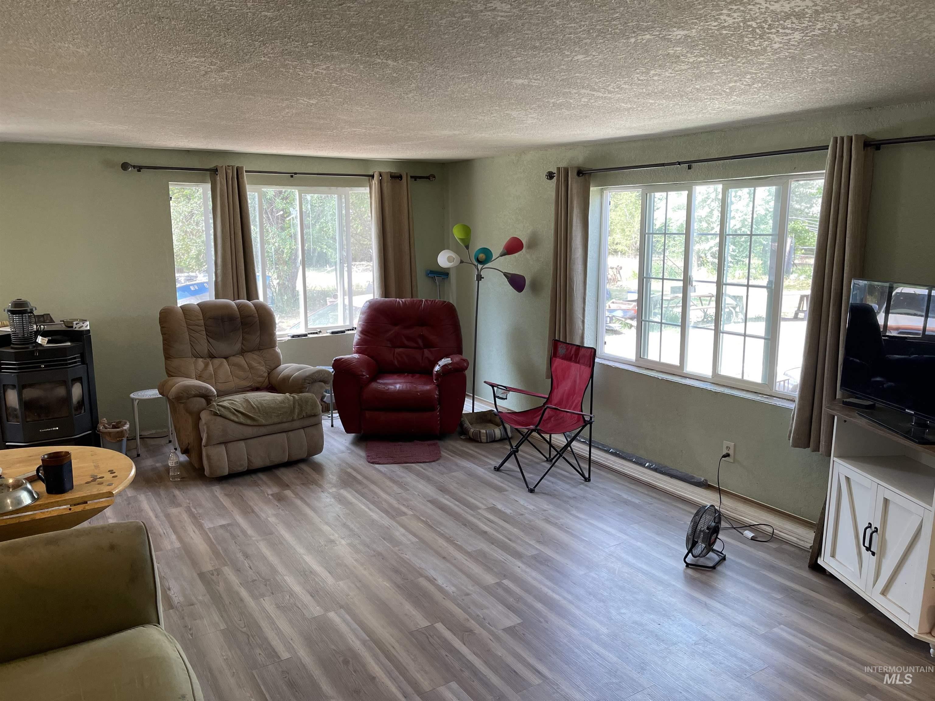 12230 Highway 95, Payette, Idaho 83661, 3 Bedrooms, 2 Bathrooms, Residential For Sale, Price $245,000, 98971197