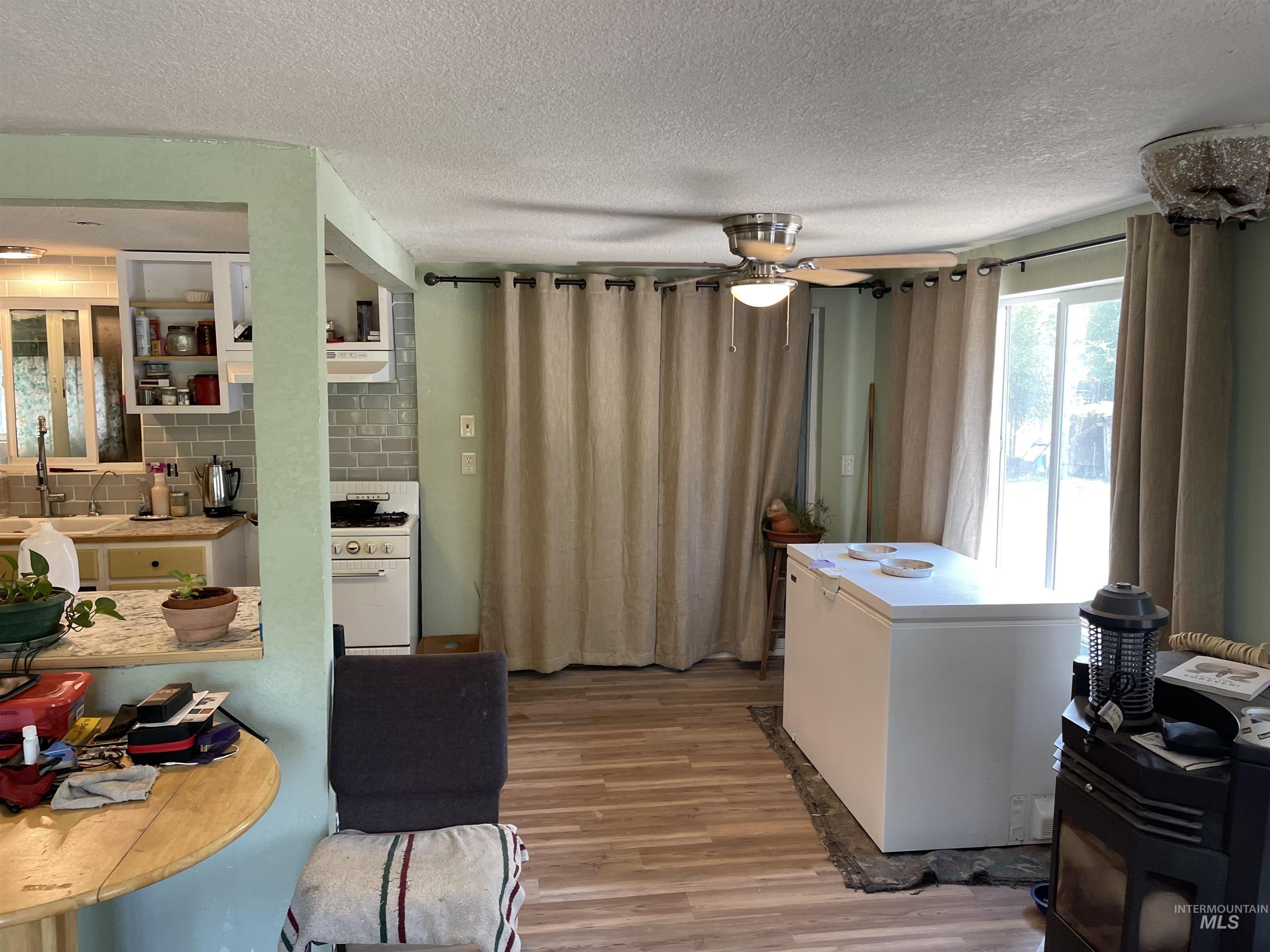 12230 Highway 95, Payette, Idaho 83661, 3 Bedrooms, 2 Bathrooms, Residential For Sale, Price $245,000, 98971197