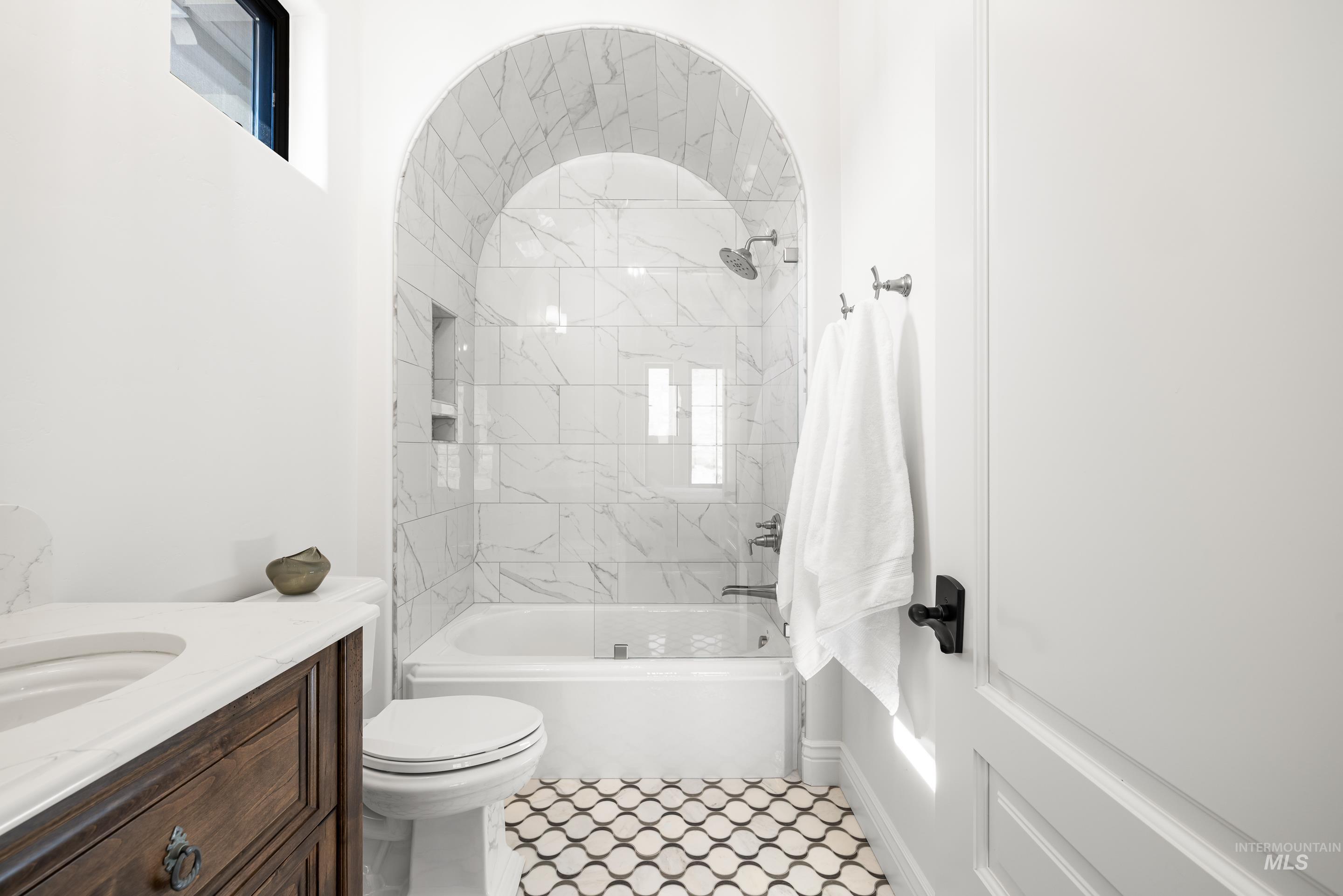 1083 E Chardie Rd, Boise, Idaho 83702, 3 Bedrooms, 3.5 Bathrooms, Residential For Sale, Price $3,295,000,MLS 98971198