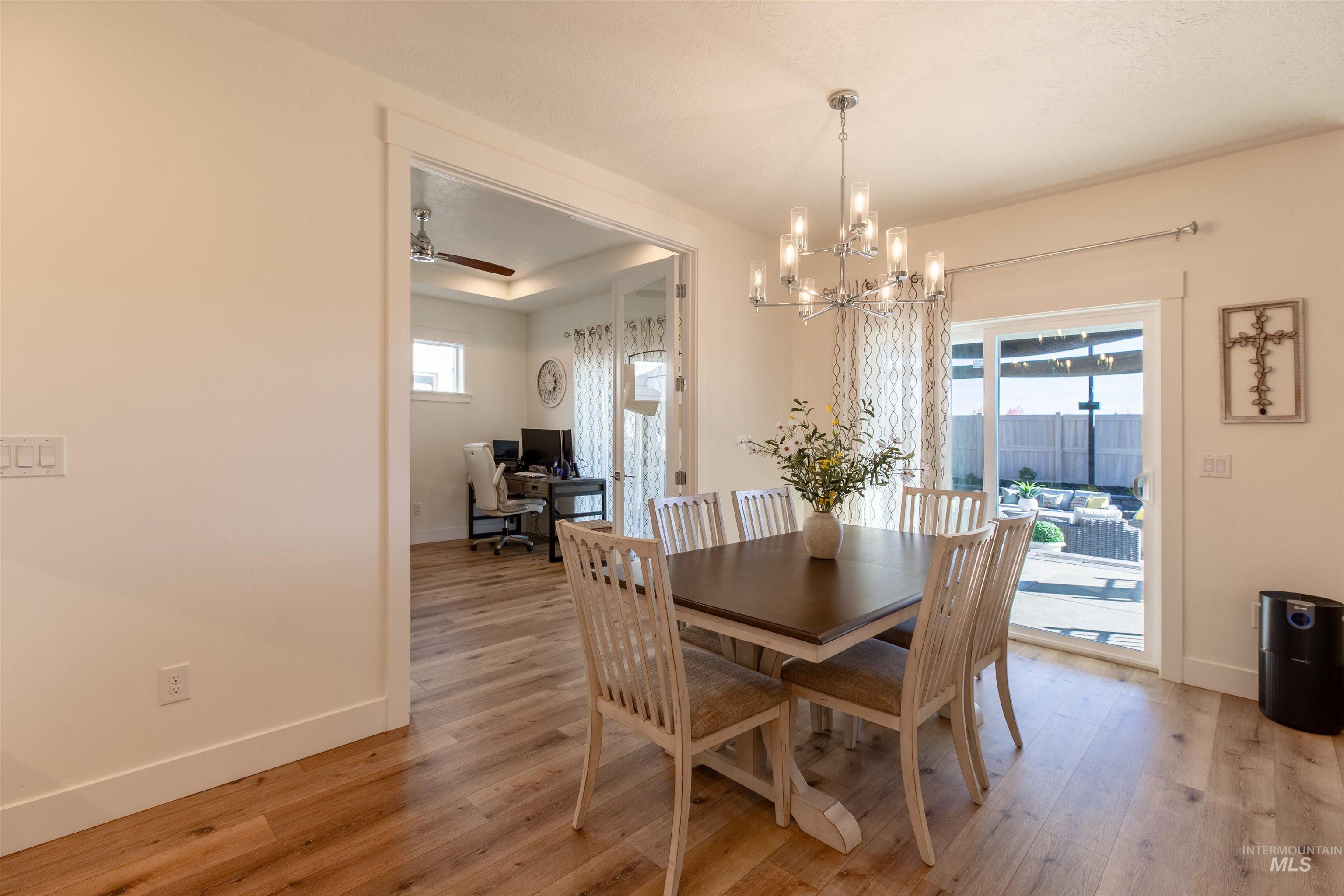 5826 S Cubola Way, Meridian, Idaho 83642, 3 Bedrooms, 2.5 Bathrooms, Residential For Sale, Price $799,900, 98971202