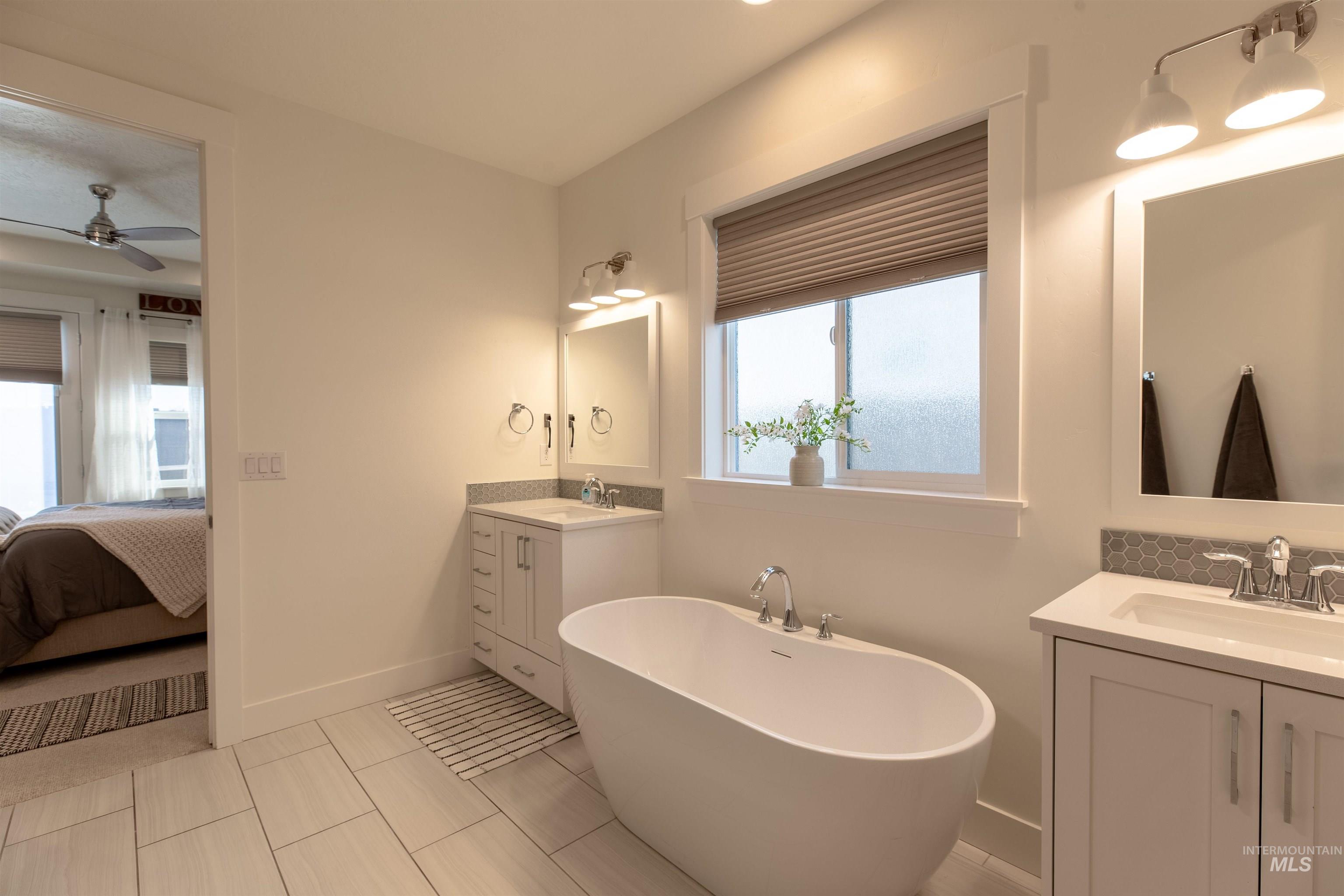 5826 S Cubola Way, Meridian, Idaho 83642, 3 Bedrooms, 2.5 Bathrooms, Residential For Sale, Price $799,900, 98971202