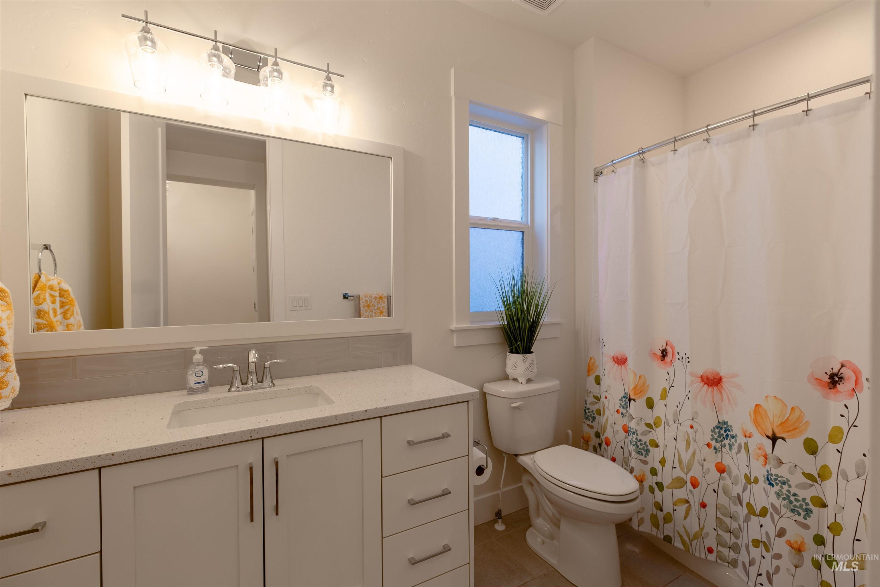 5826 S Cubola Way, Meridian, Idaho 83642, 3 Bedrooms, 2.5 Bathrooms, Residential For Sale, Price $799,900, 98971202