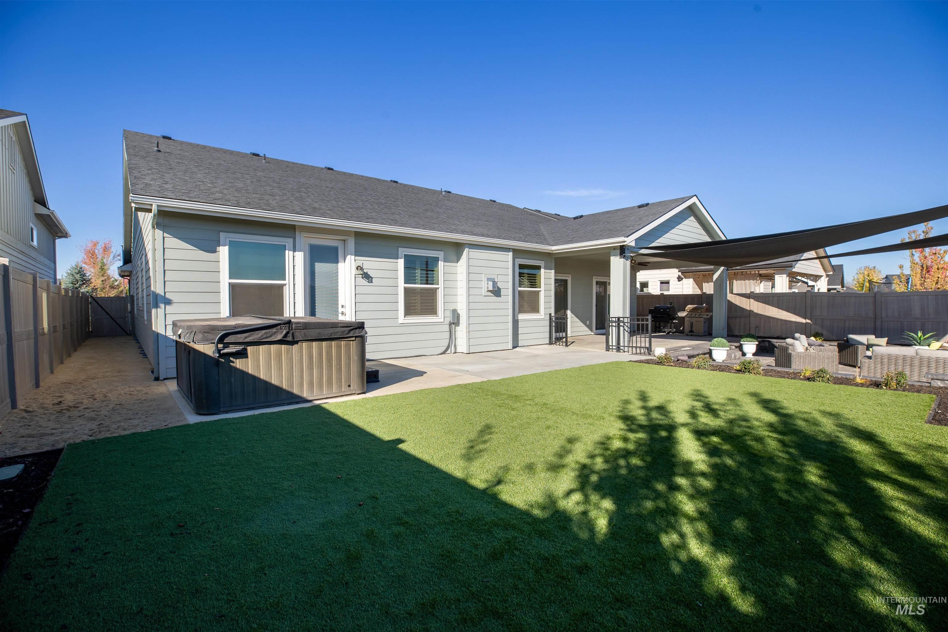 5826 S Cubola Way, Meridian, Idaho 83642, 3 Bedrooms, 2.5 Bathrooms, Residential For Sale, Price $799,900, 98971202