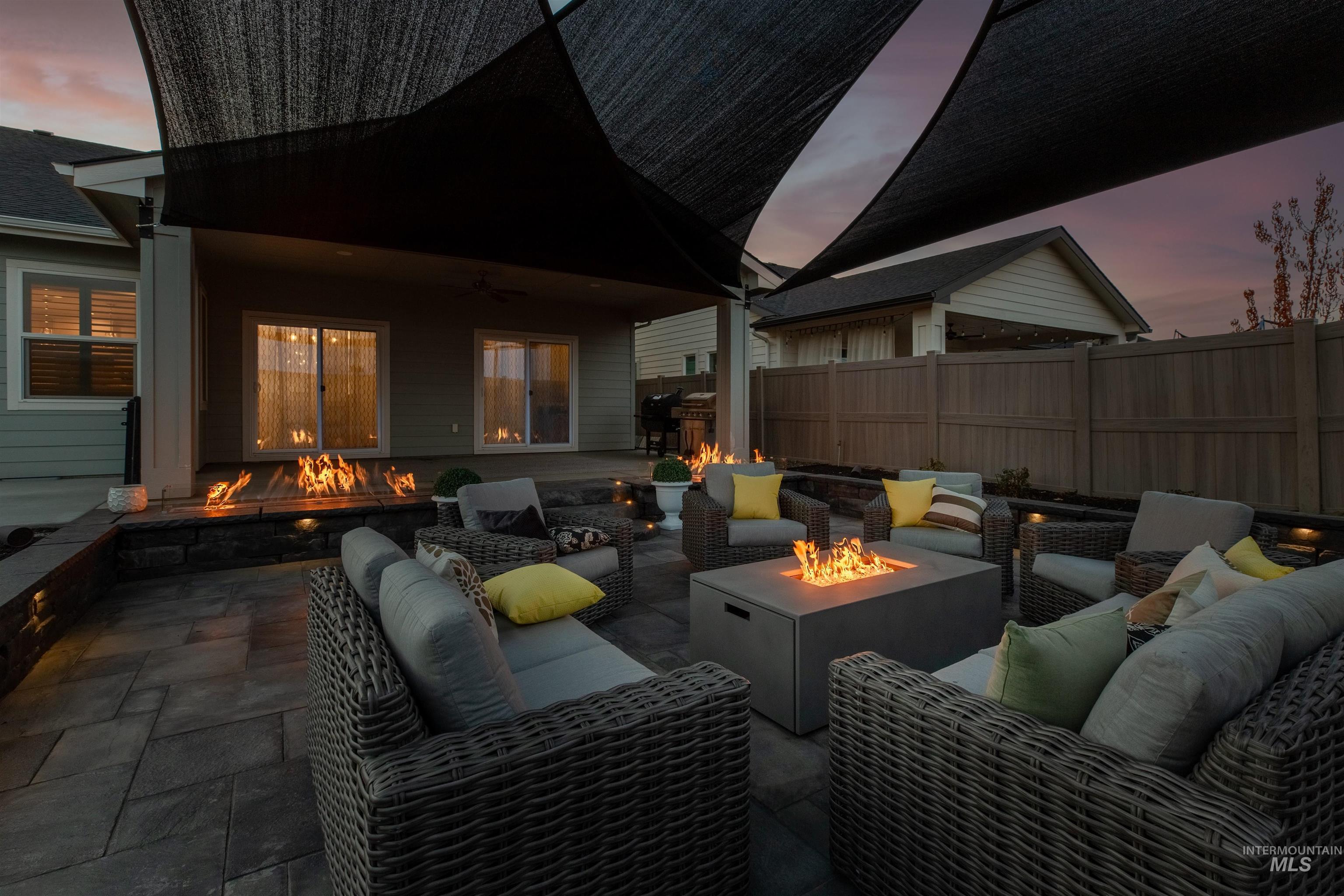 5826 S Cubola Way, Meridian, Idaho 83642, 3 Bedrooms, 2.5 Bathrooms, Residential For Sale, Price $799,900, 98971202