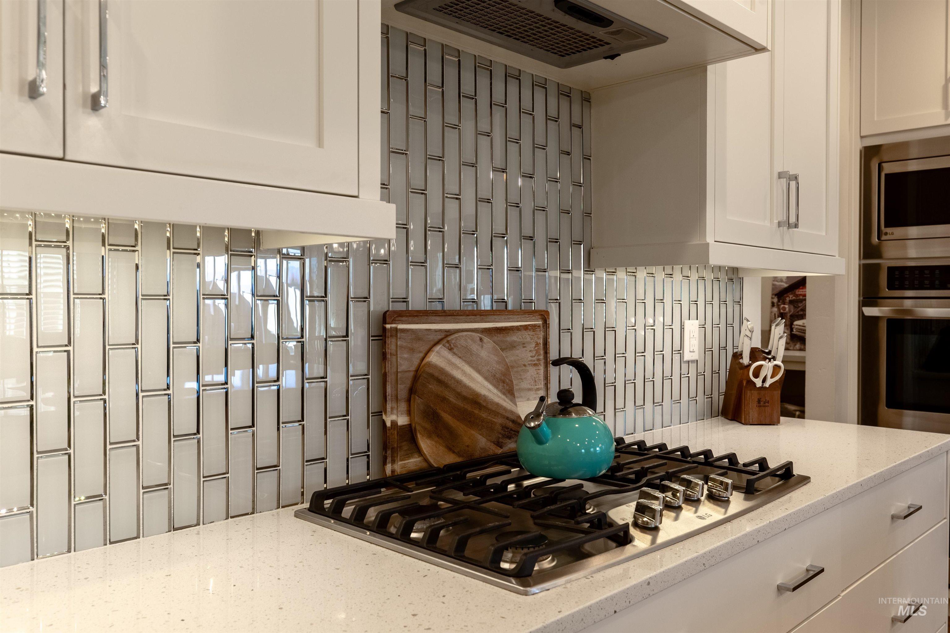 5826 S Cubola Way, Meridian, Idaho 83642, 3 Bedrooms, 2.5 Bathrooms, Residential For Sale, Price $799,900, 98971202