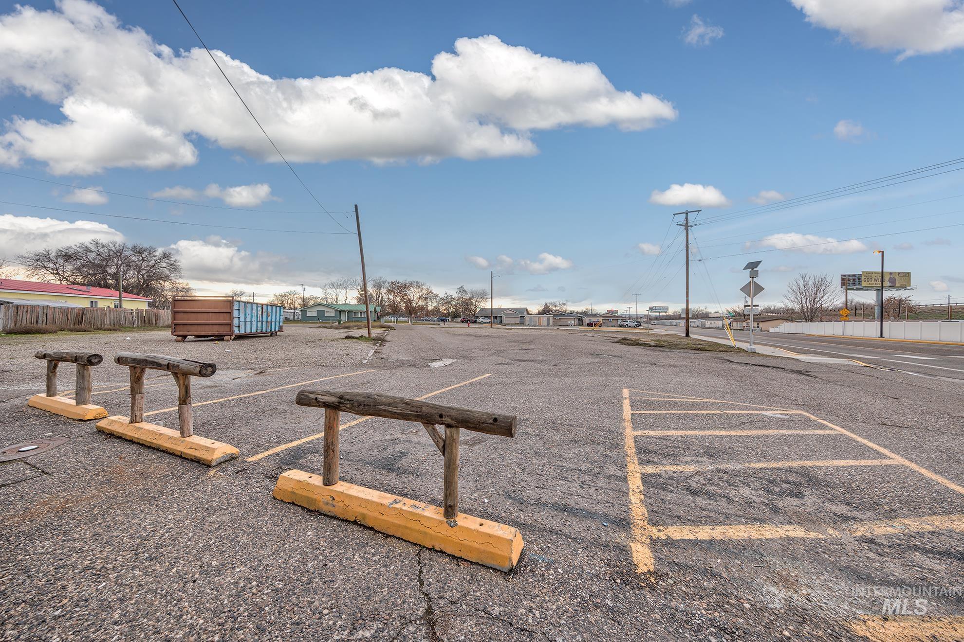 797 N Oregon St, Ontario, Oregon 97914, Business/Commercial For Sale, Price $335,000,MLS 98971209