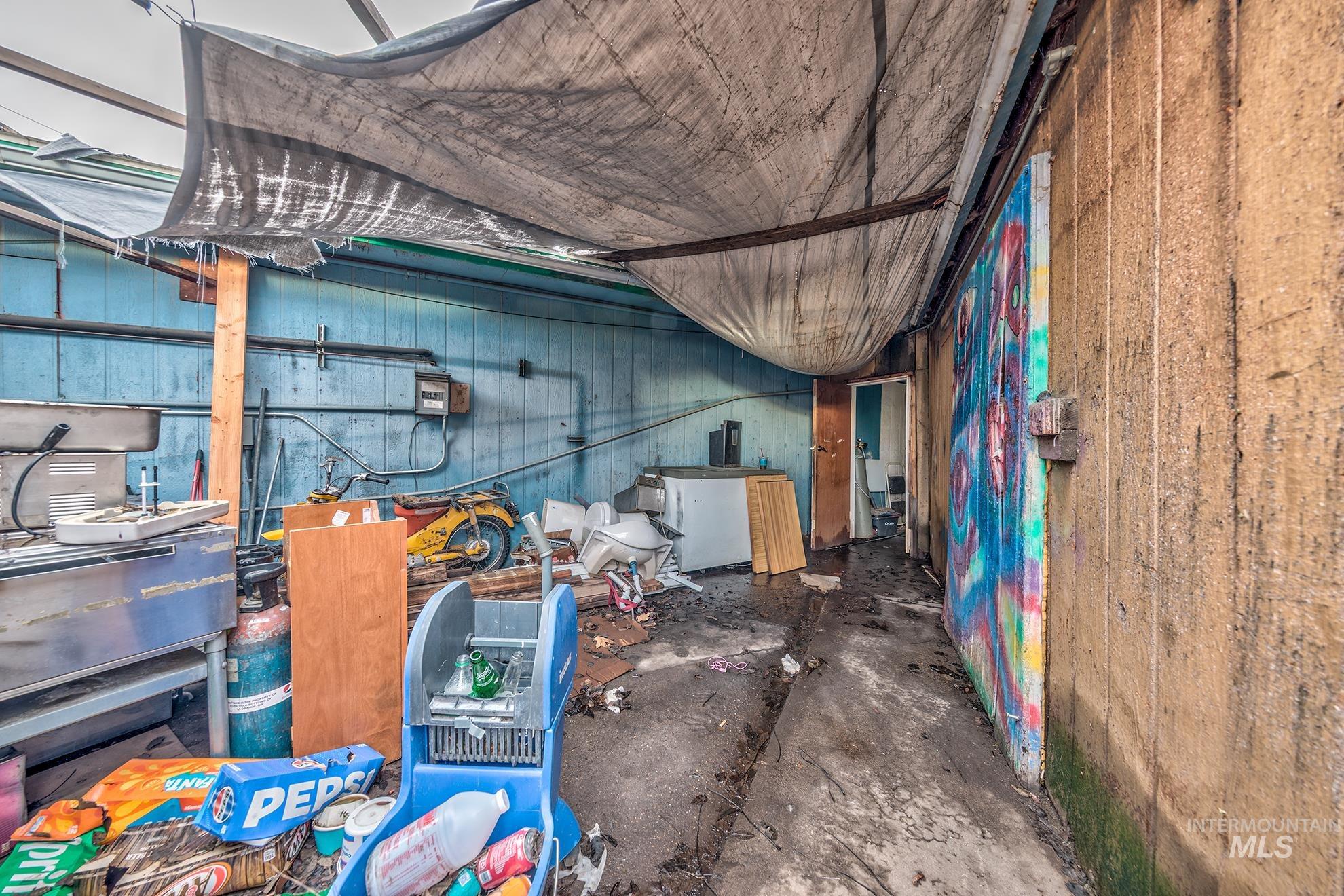 797 N Oregon St, Ontario, Oregon 97914, Business/Commercial For Sale, Price $335,000,MLS 98971209