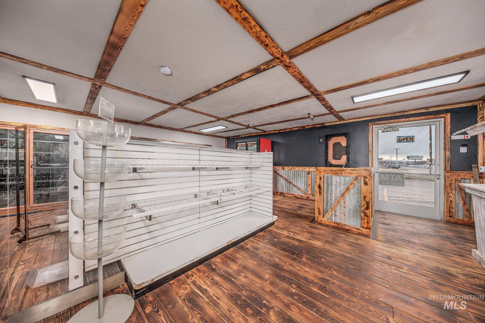 797 N Oregon St, Ontario, Oregon 97914, Business/Commercial For Sale, Price $335,000,MLS 98971209