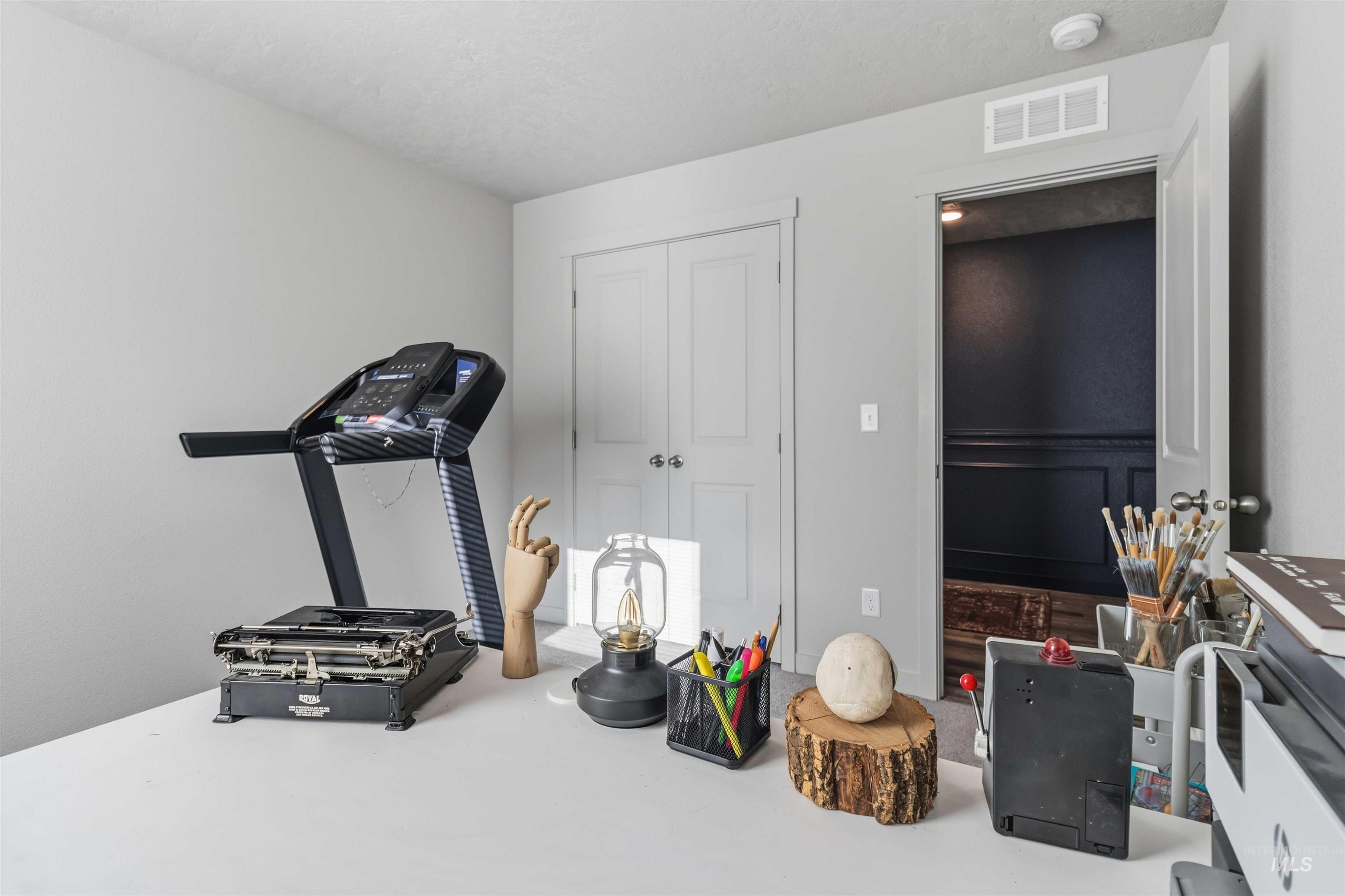 16707 Hopper Avenue, Caldwell, Idaho 83607, 3 Bedrooms, 2 Bathrooms, Residential For Sale, Price $389,900, 98971214