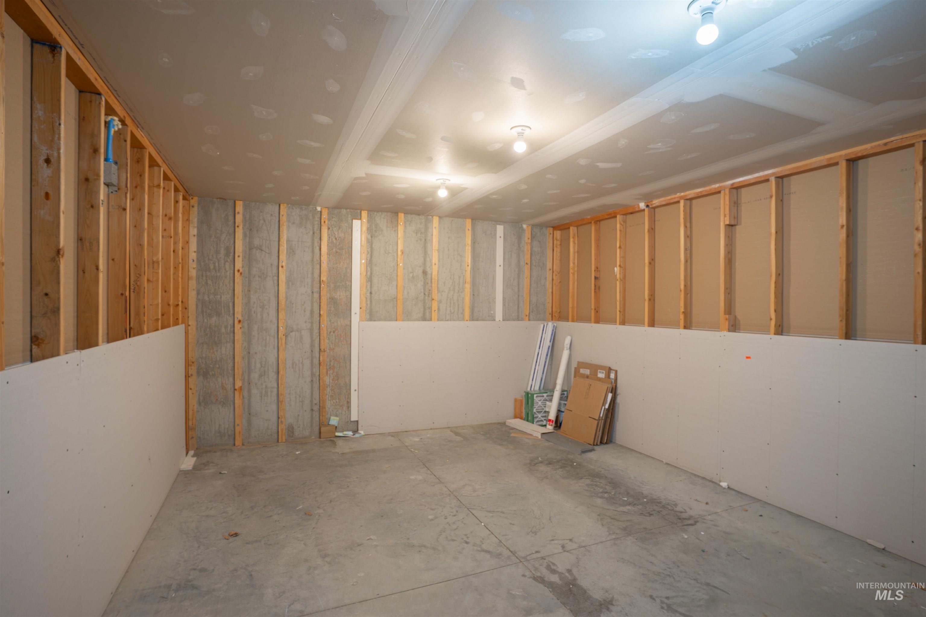 788 Eastland Dr, Twin Falls, Idaho 83301-6856, 11 Rooms, Business/Commercial For Sale, Price $44,400,MLS 98971219