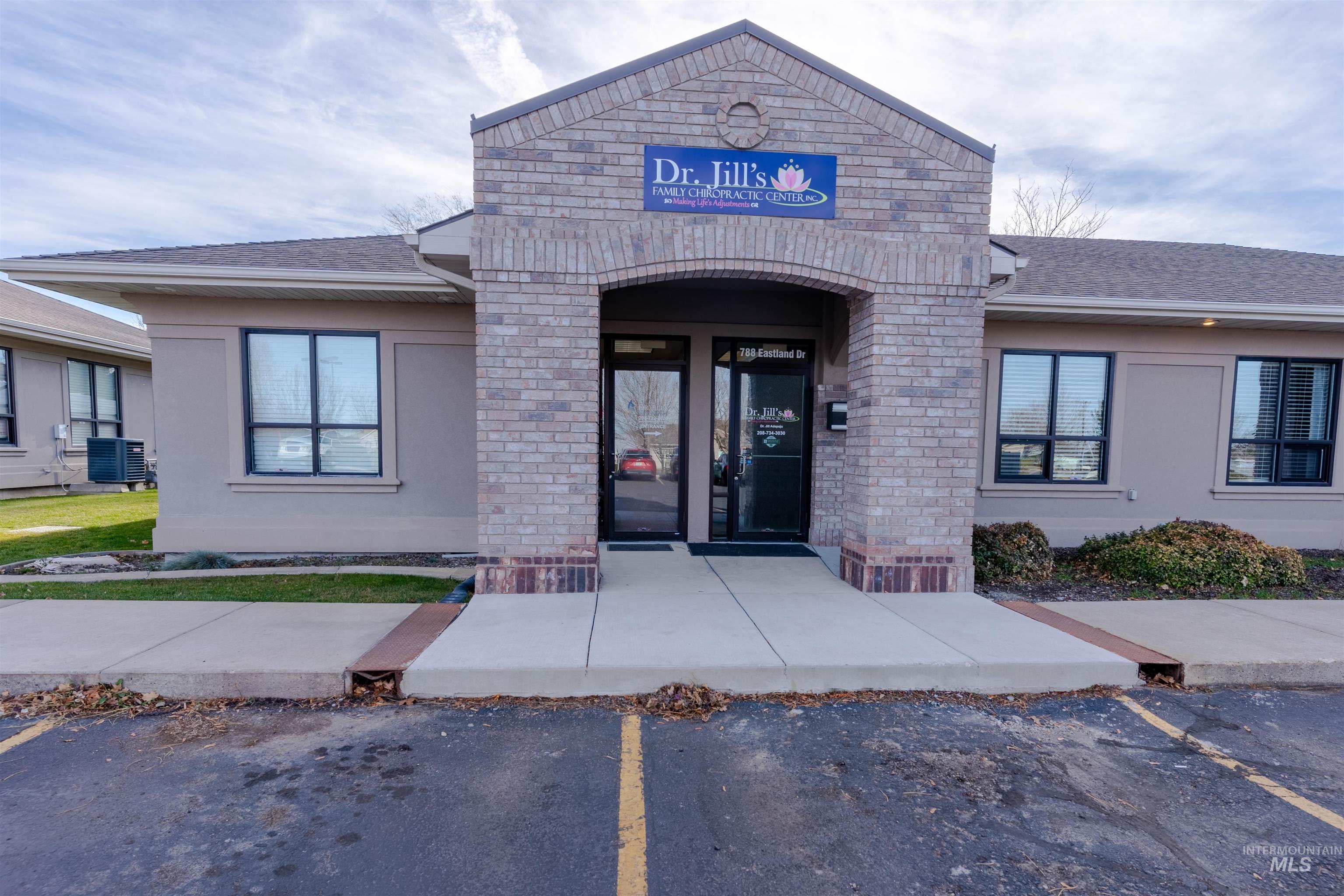 788 Eastland Dr, Twin Falls, Idaho 83301-6856, 11 Rooms, Business/Commercial For Sale, Price $44,400,MLS 98971219